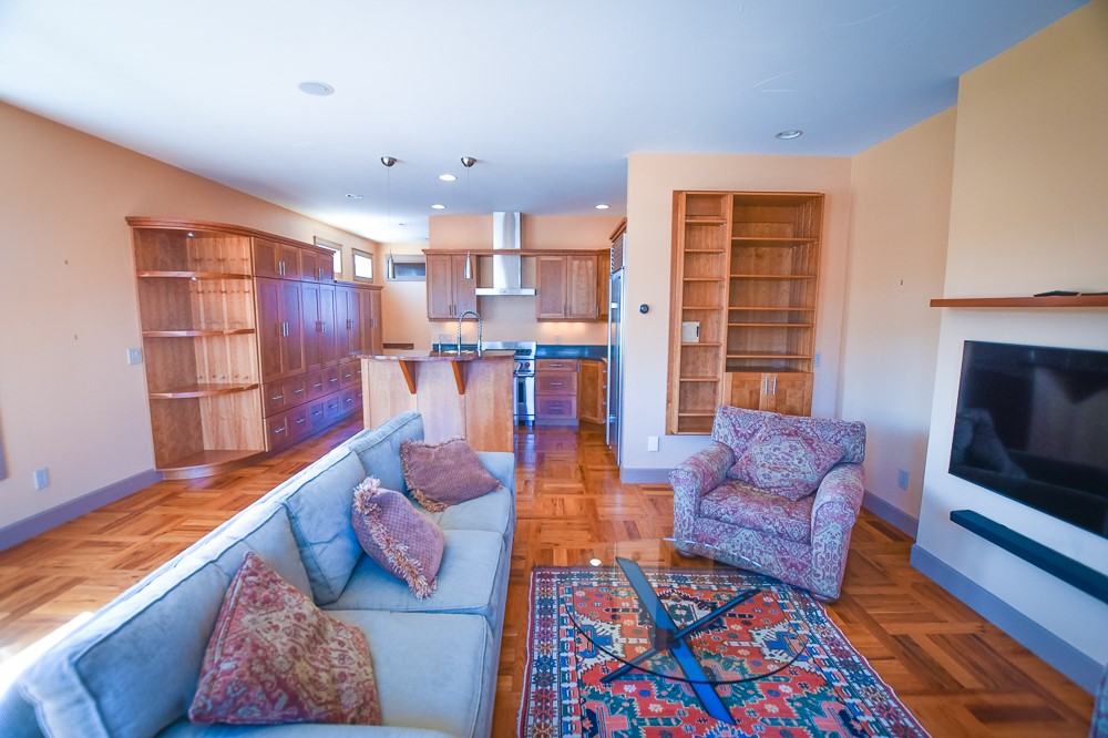 224 B Inez Street Property Photo 11