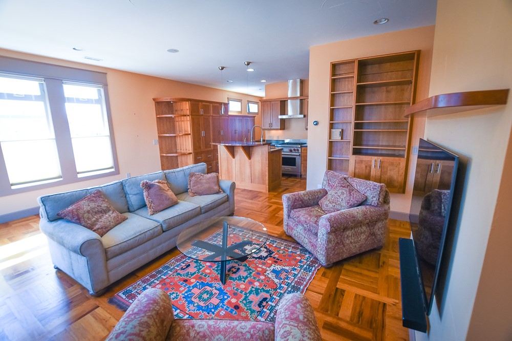 224 B Inez Street Property Photo 12