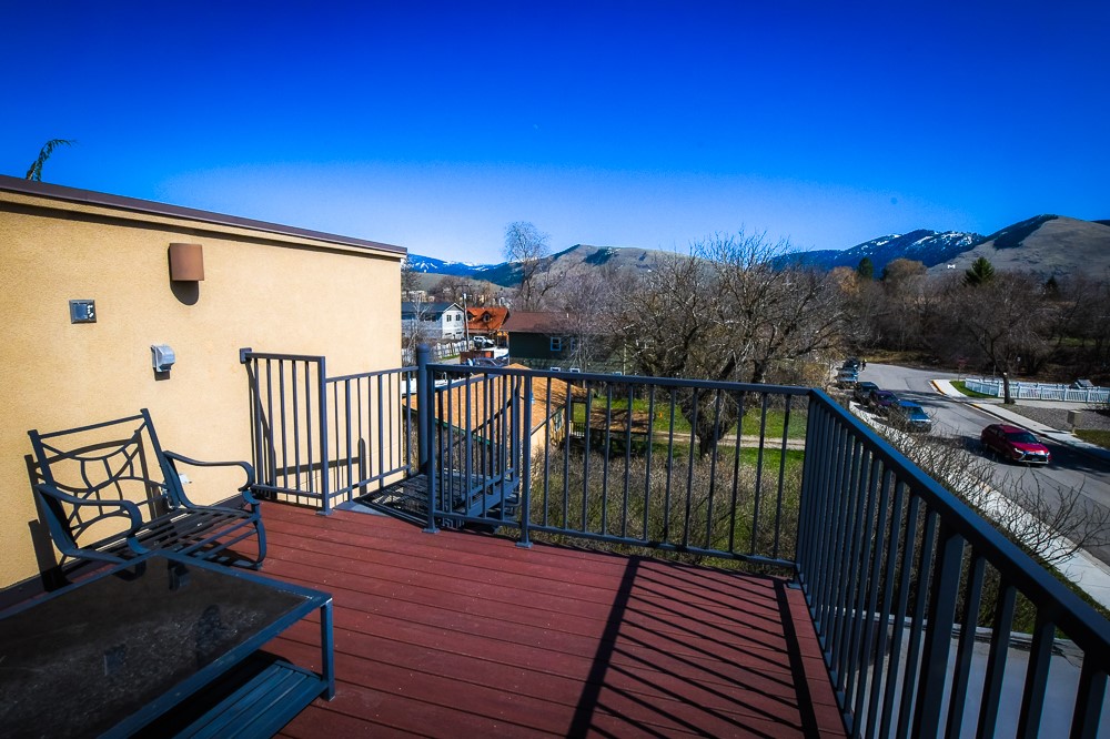 224 B Inez Street Property Photo 43