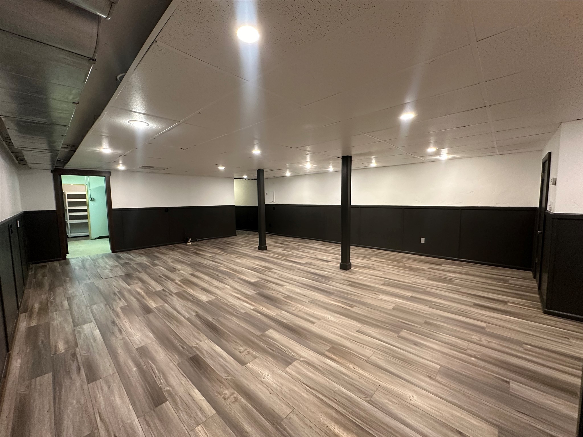 509 Nucleus Avenue Property Photo 12