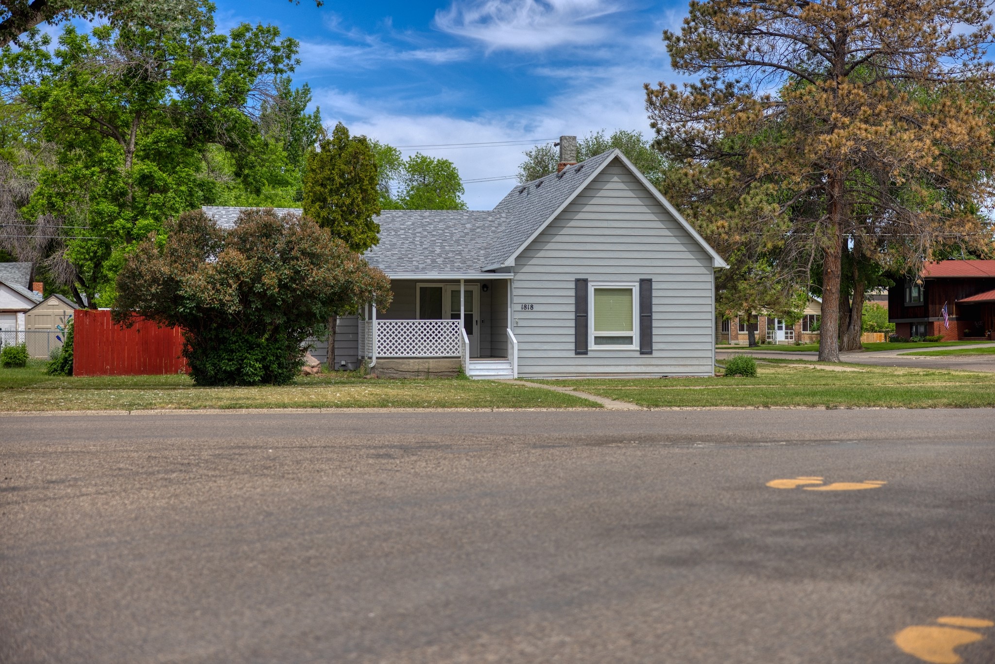 1818 Main Street Property Photo 1