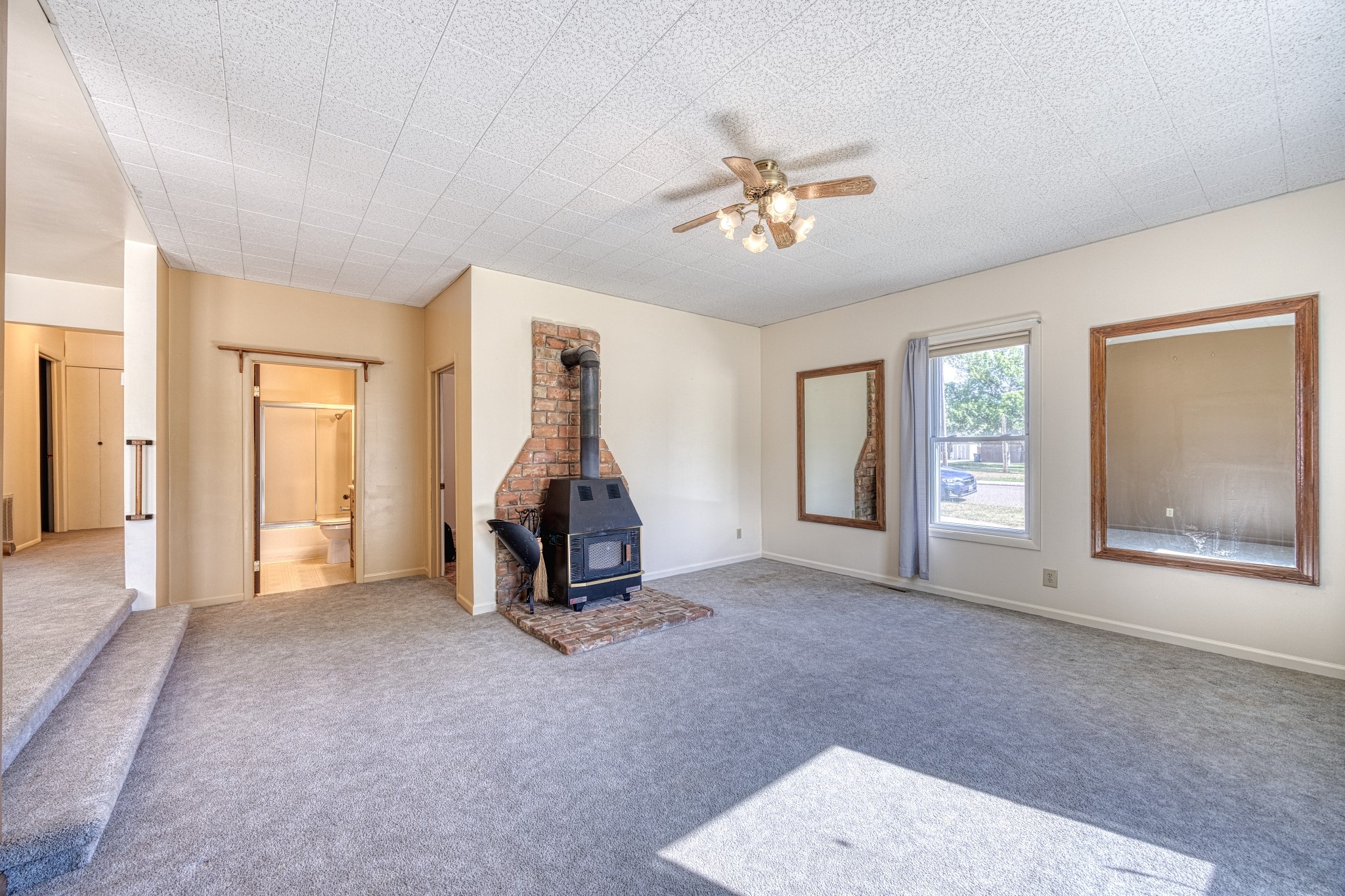 1818 Main Street Property Photo 19