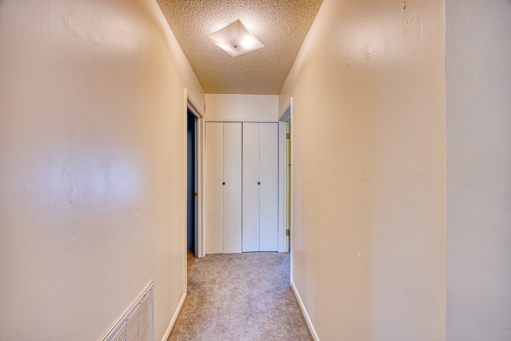 1818 Main Street Property Photo 27