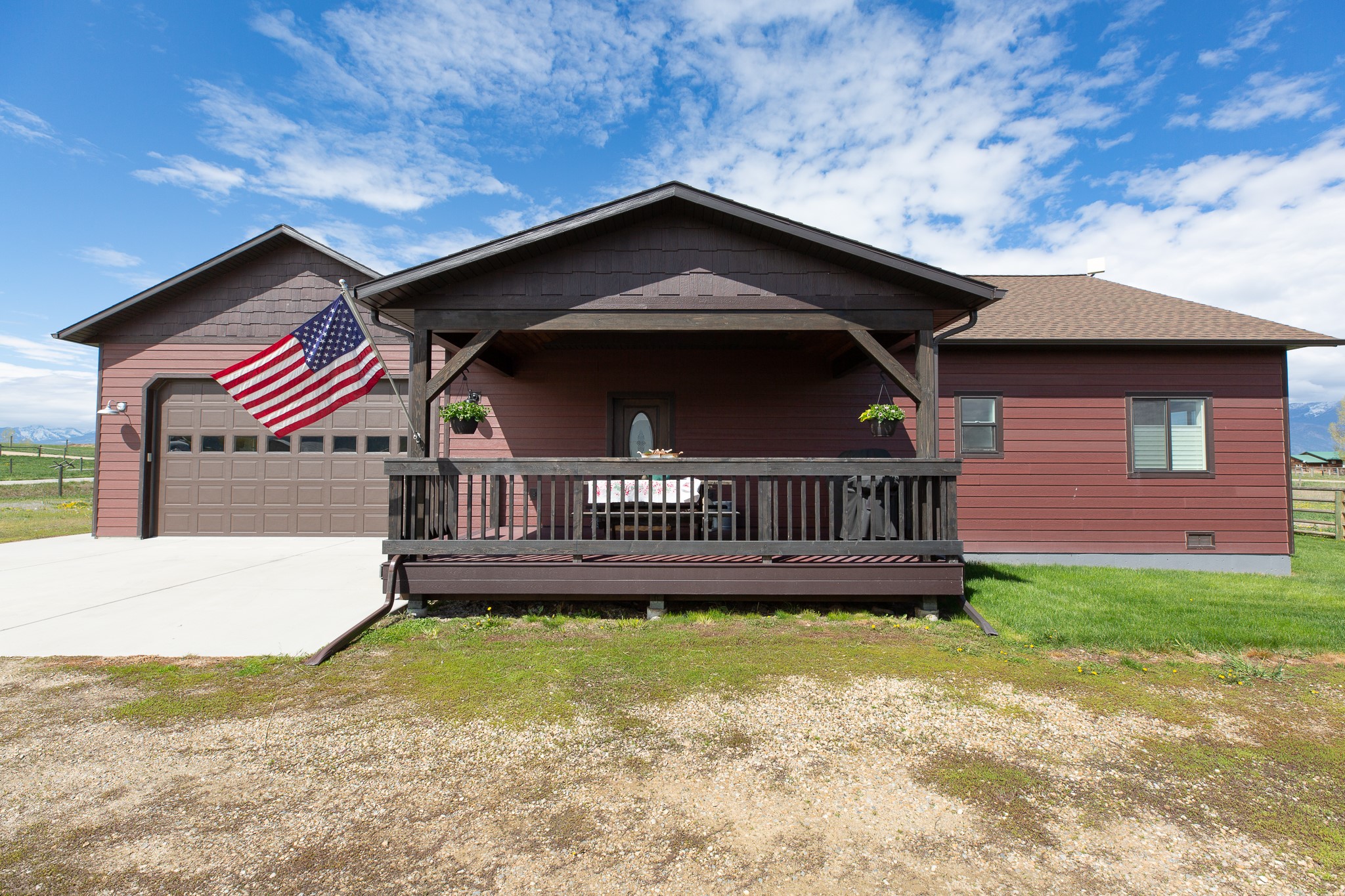 716 Shadow Dancer Way Property Photo 1