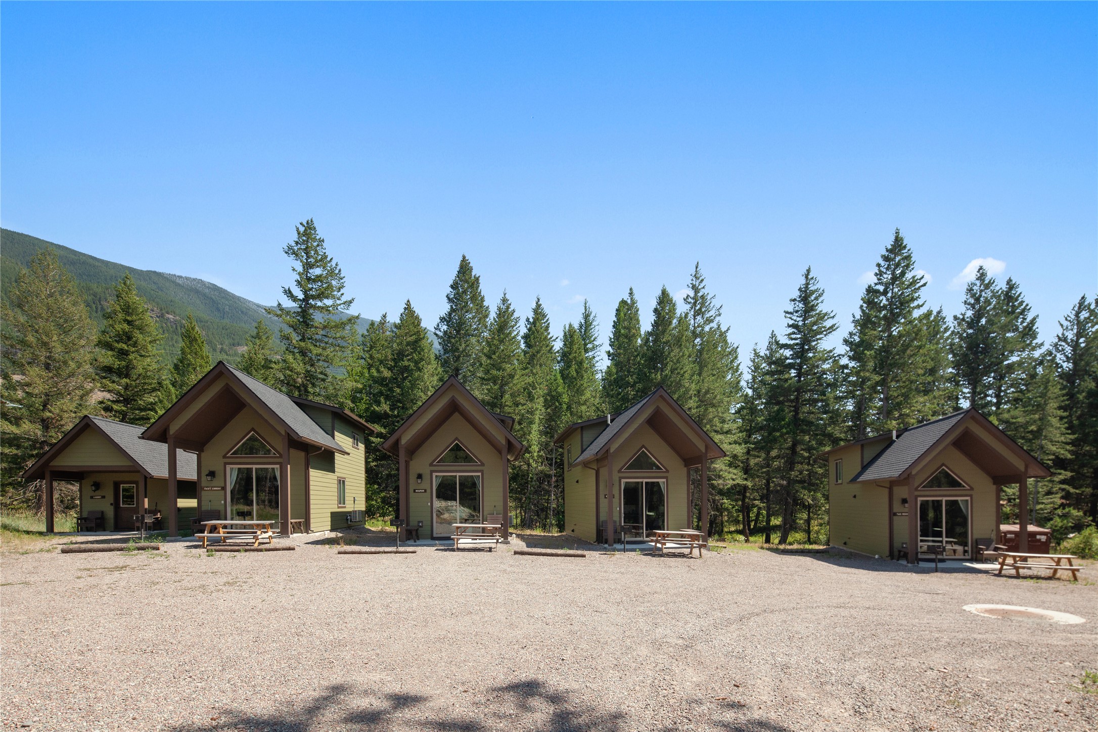 7547 Hwy 2 E Property Photo 4
