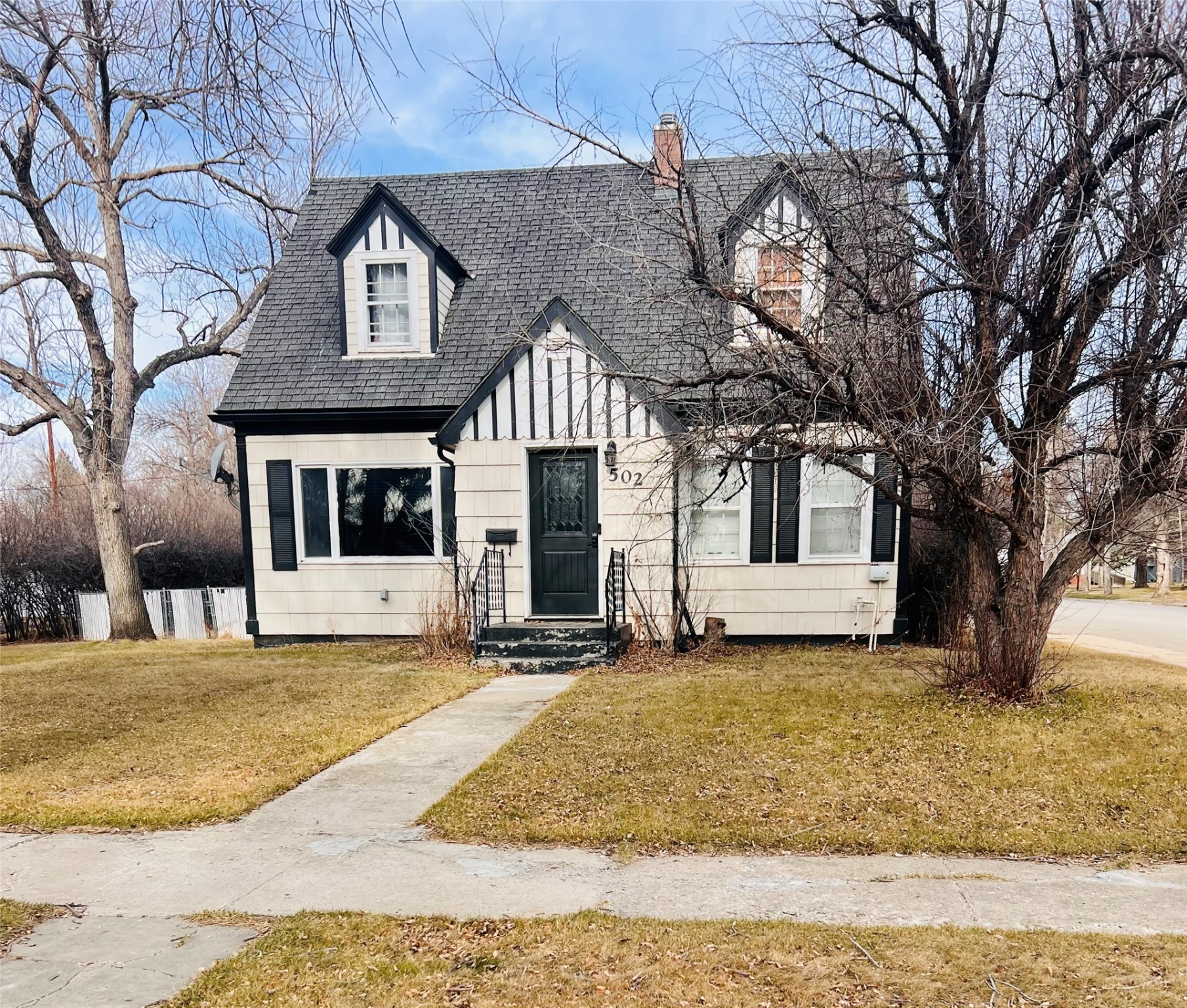 502 S Maryland Street Property Photo