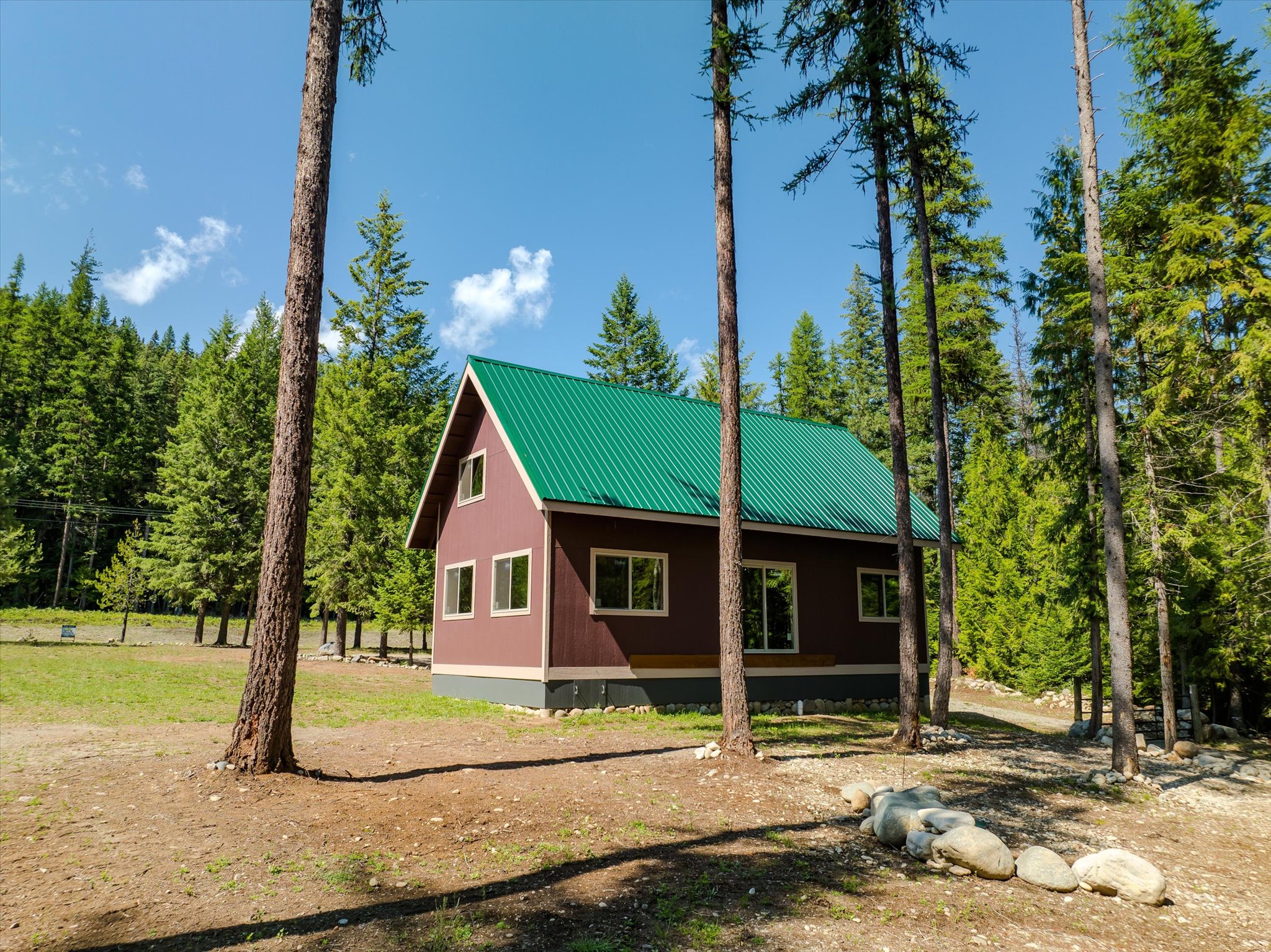 8556 Yaak River Road Property Photo 1