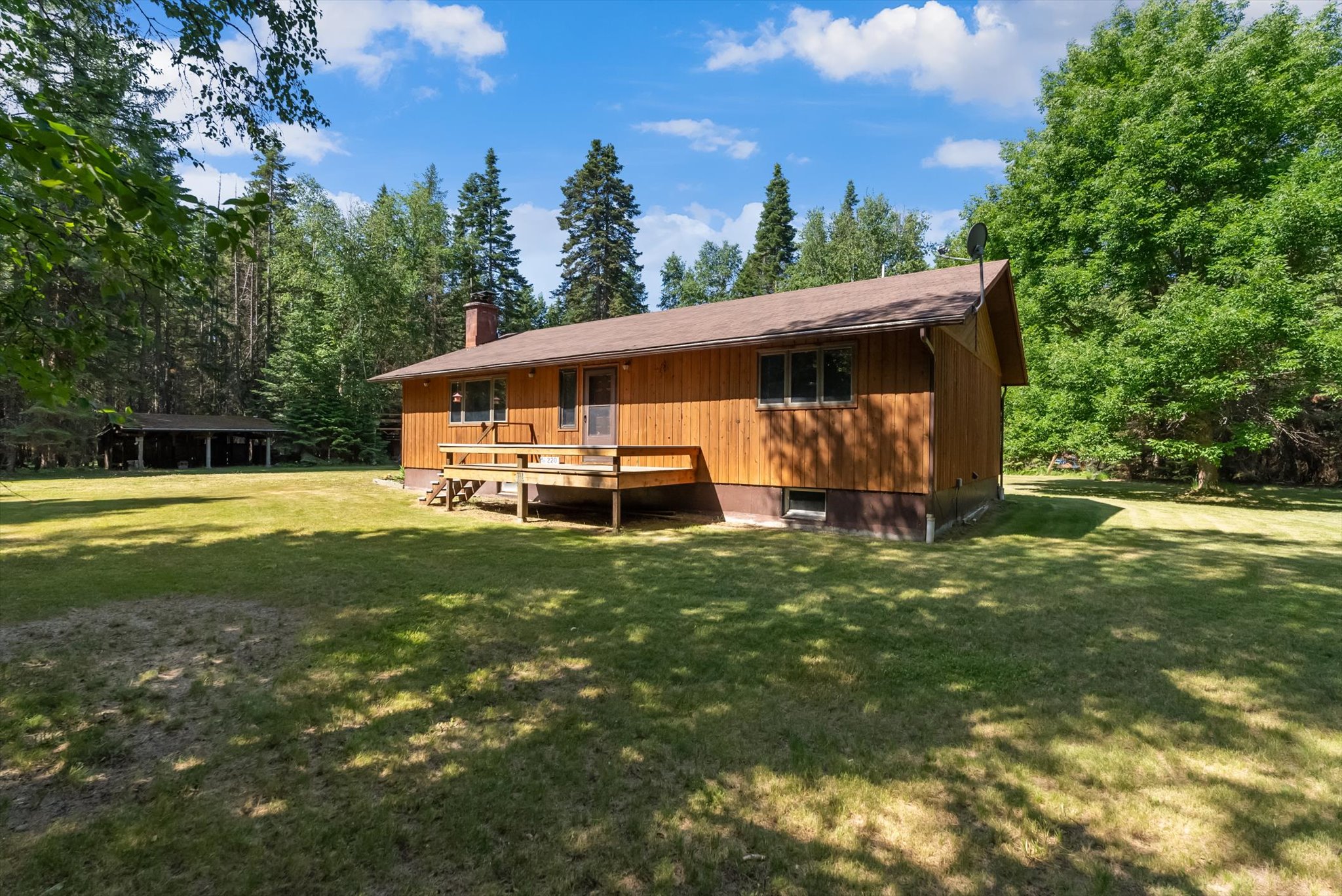 220 Ferndale Drive Property Photo 1