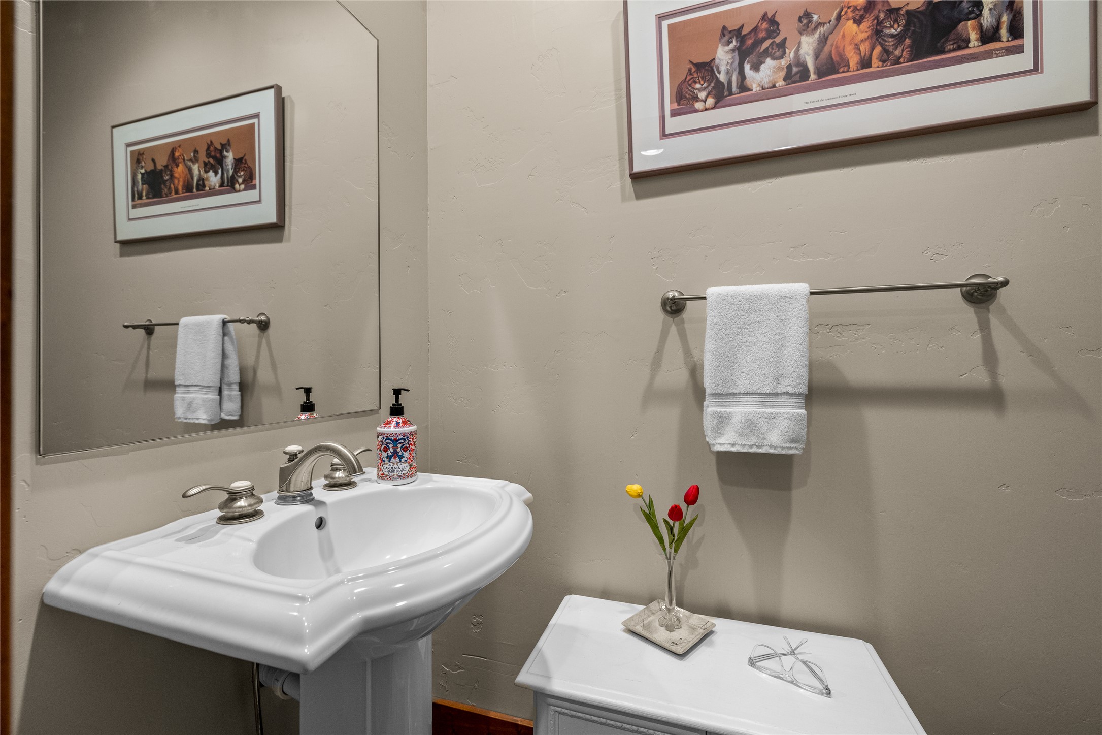 6300 Locarno Drive J Property Photo 24
