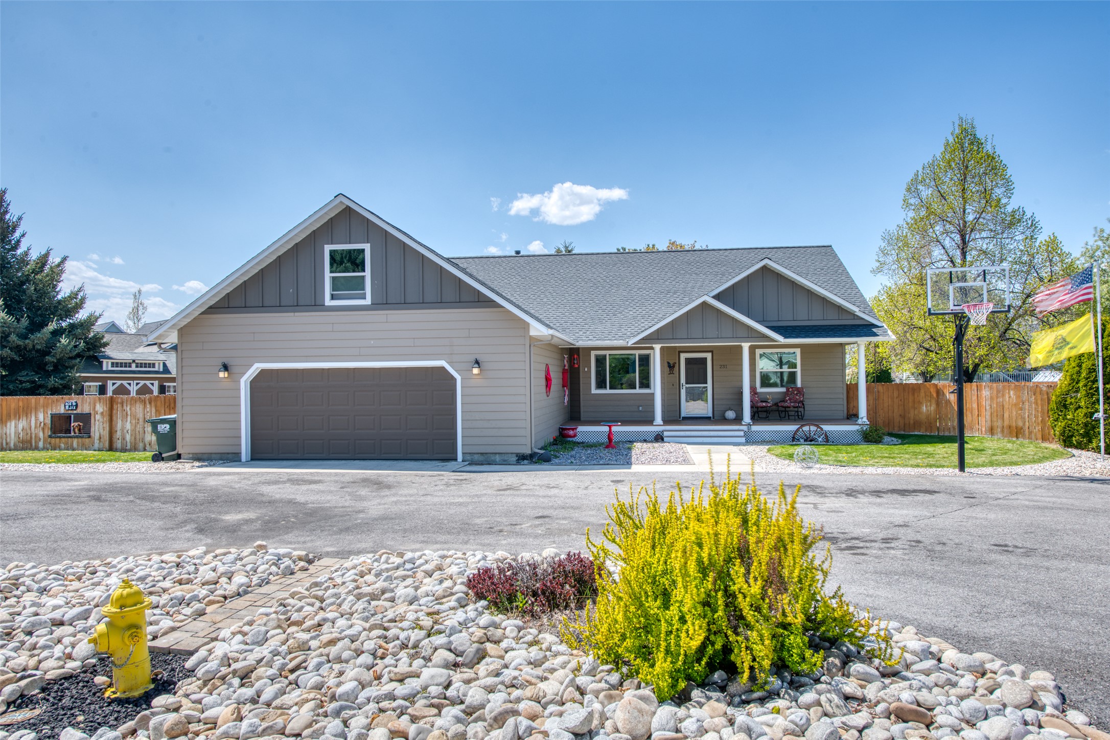 231 Merganser Lane Property Photo 1