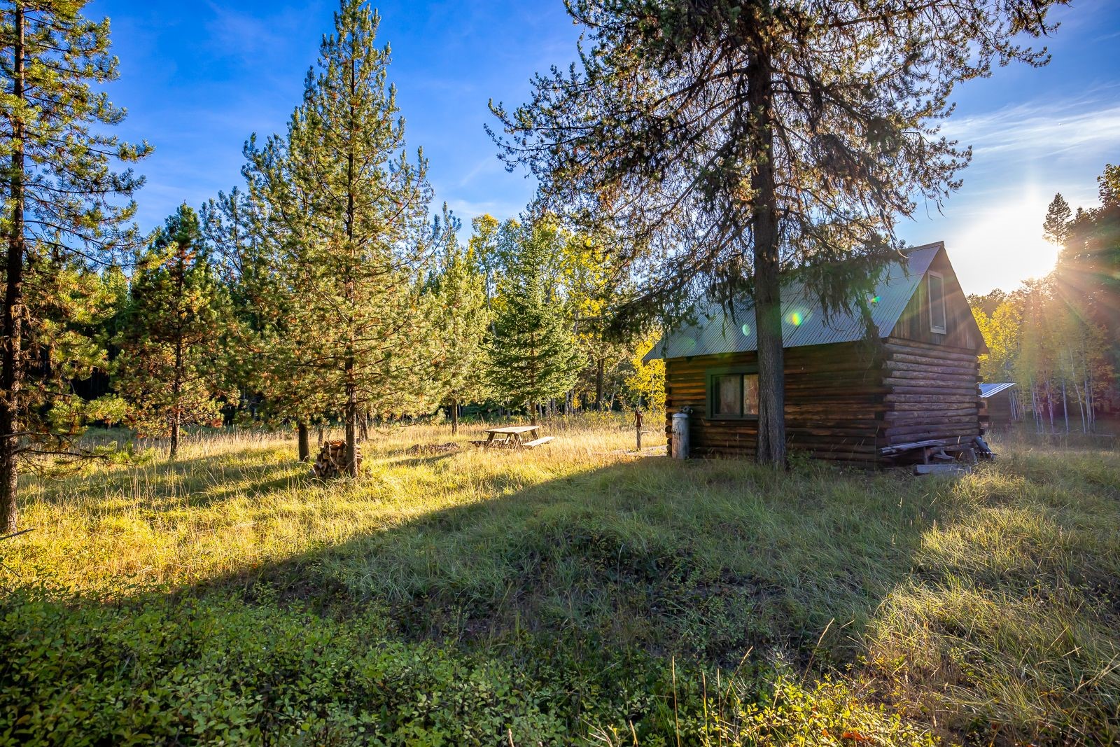345 River Drive Property Photo 5