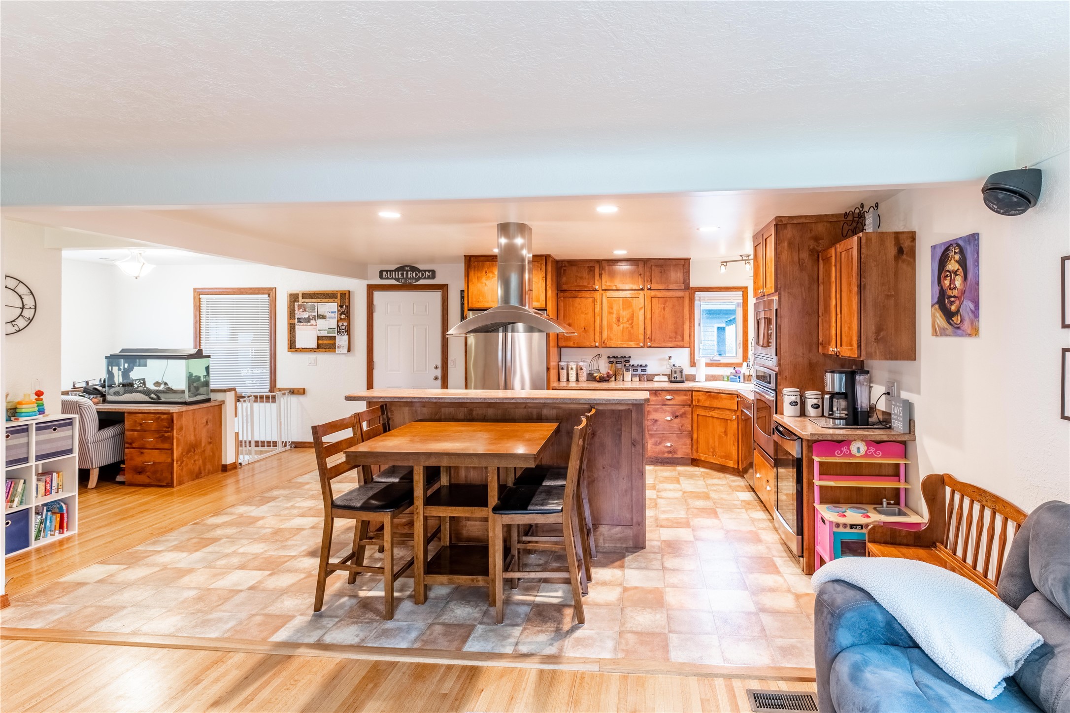 1706/1710 S 13th Street W Property Photo 6