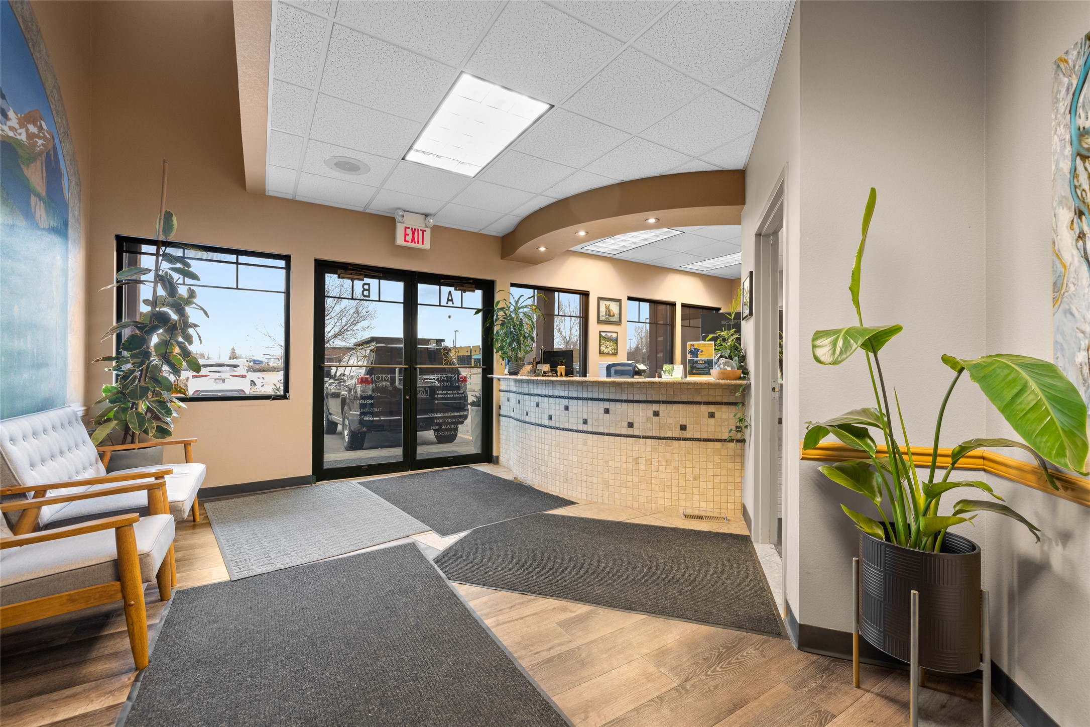 195 Commons Loop Property Photo 5