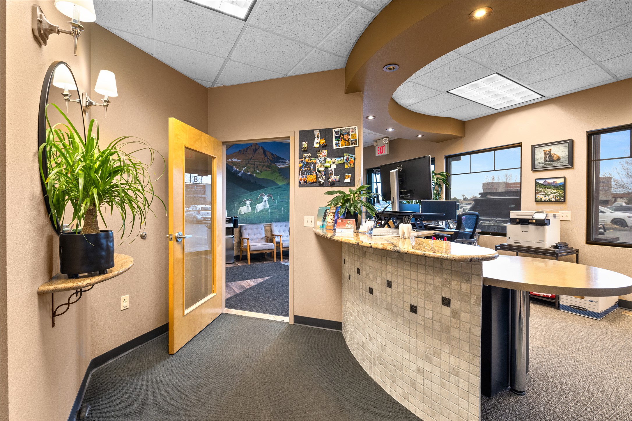 195 Commons Loop Property Photo 8