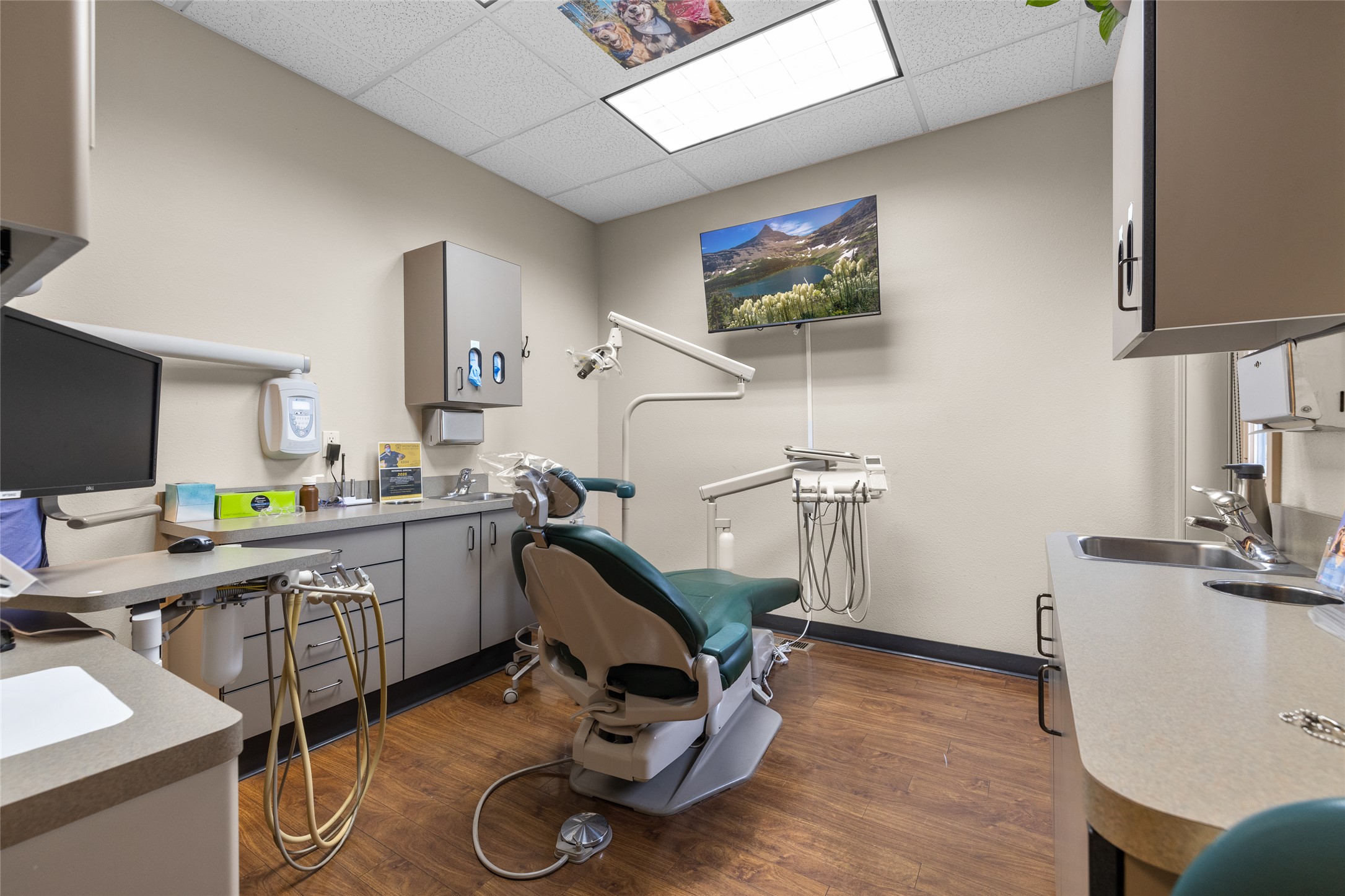 195 Commons Loop Property Photo 19