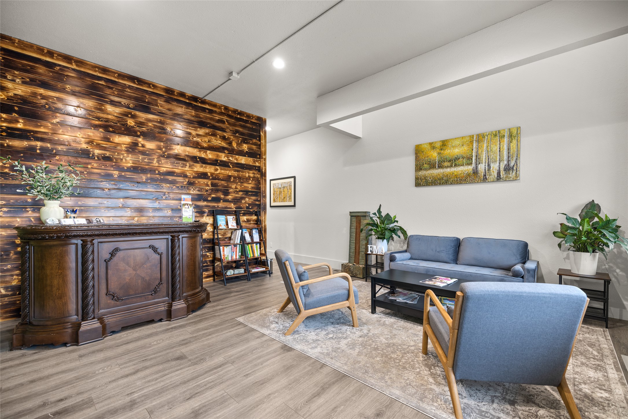 195 Commons Loop Property Photo 35