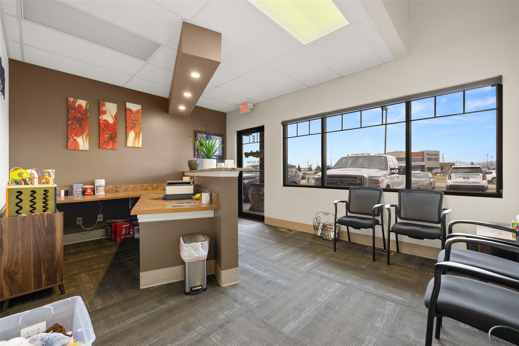 195 Commons Loop Property Photo 44