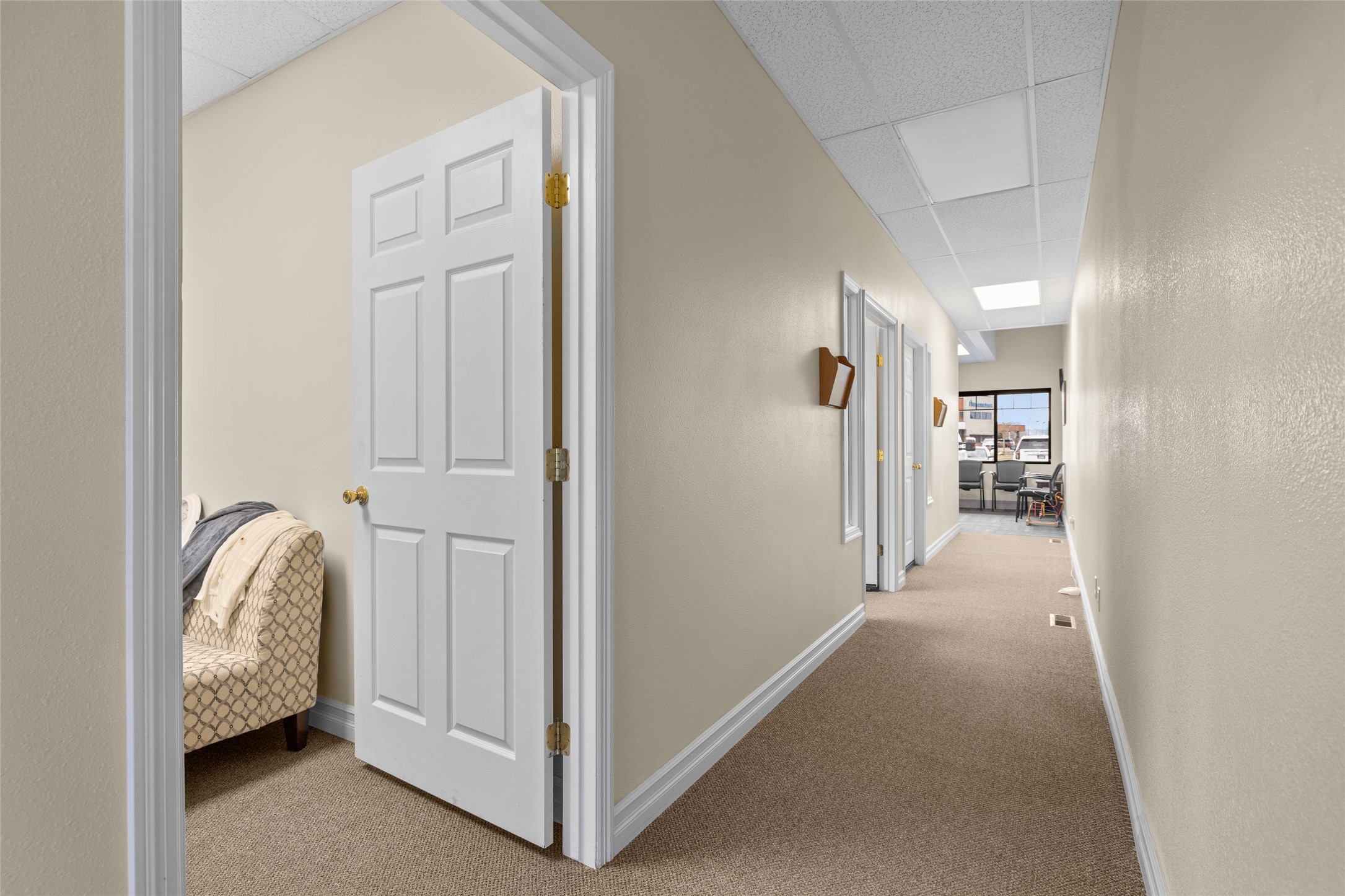 195 Commons Loop Property Photo 45