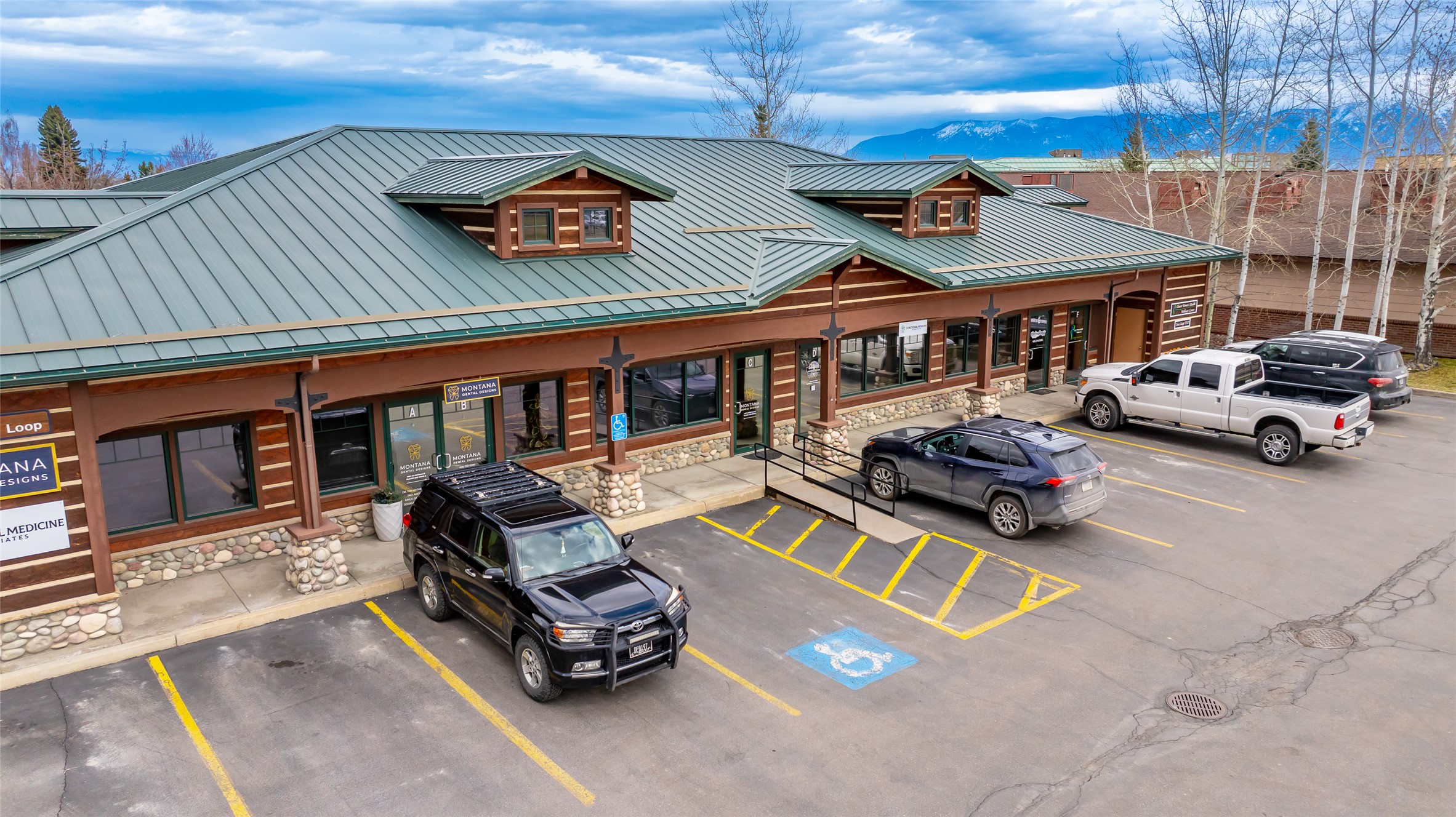 195 Commons Loop Property Photo 59