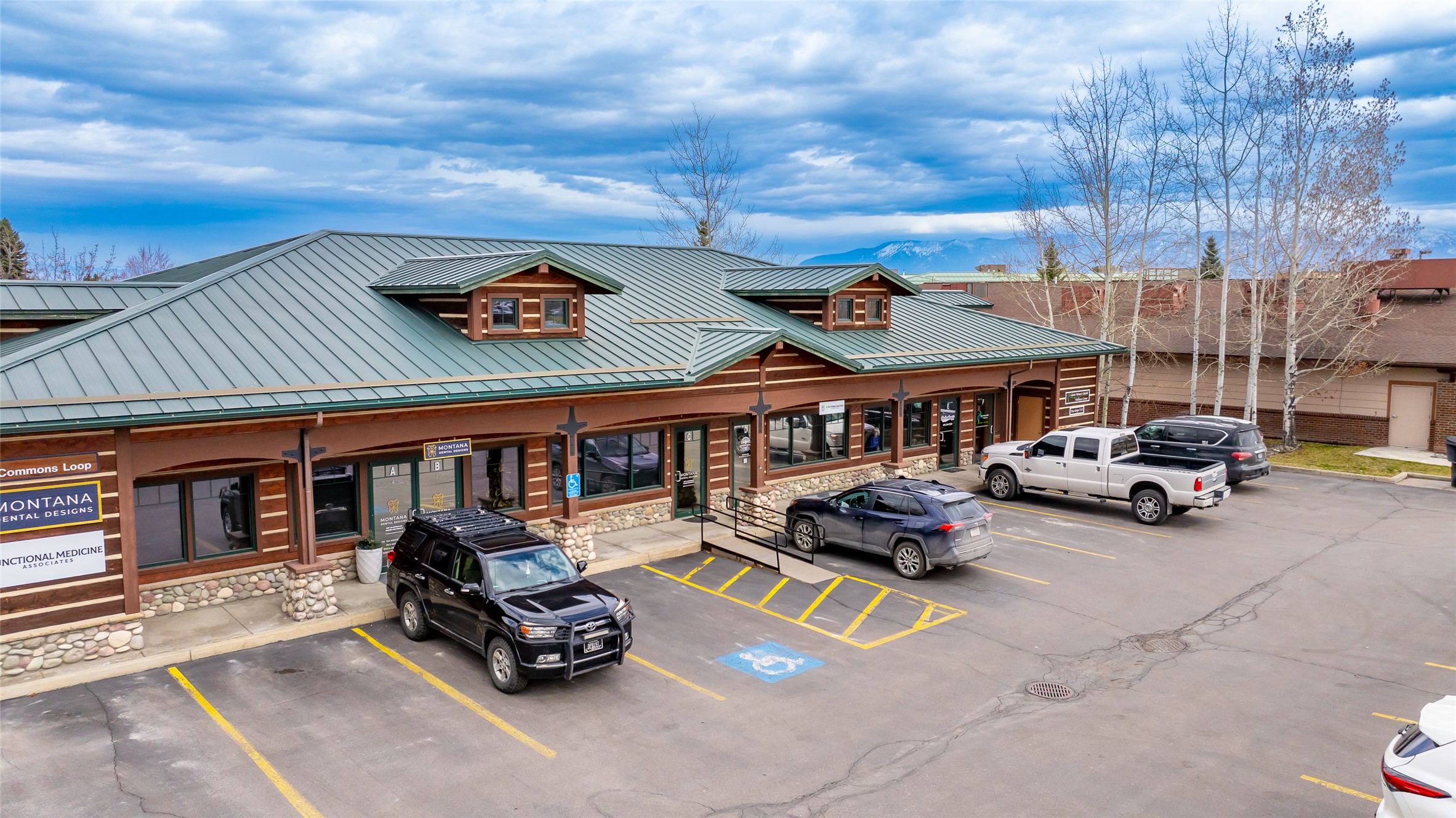 195 Commons Loop Property Photo 60