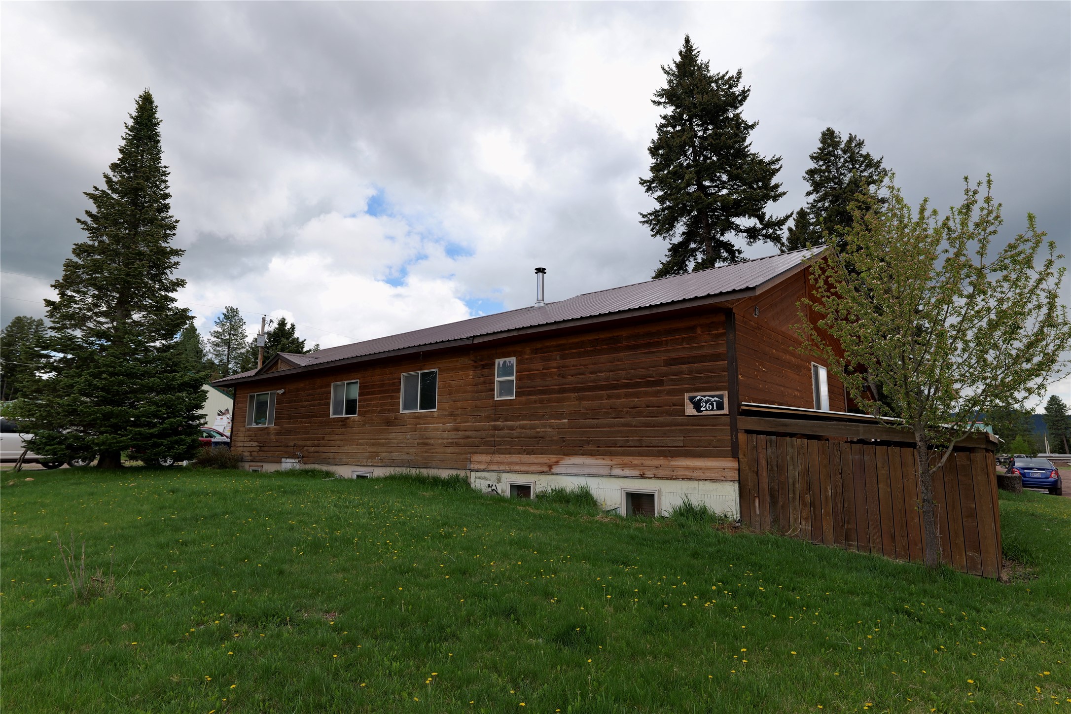 261 Locust Lane Property Photo