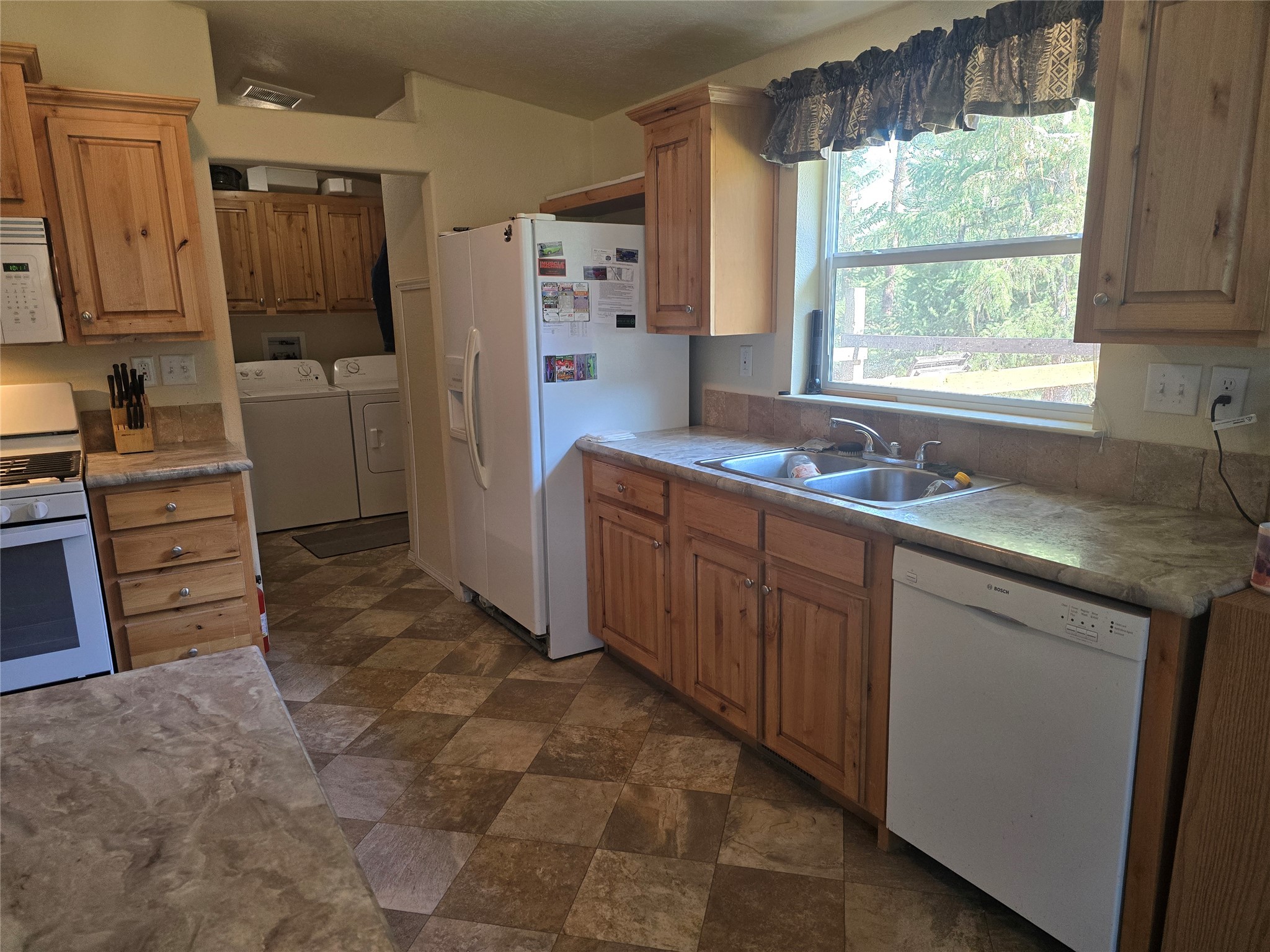 61 Saddle Club Road Property Photo 48