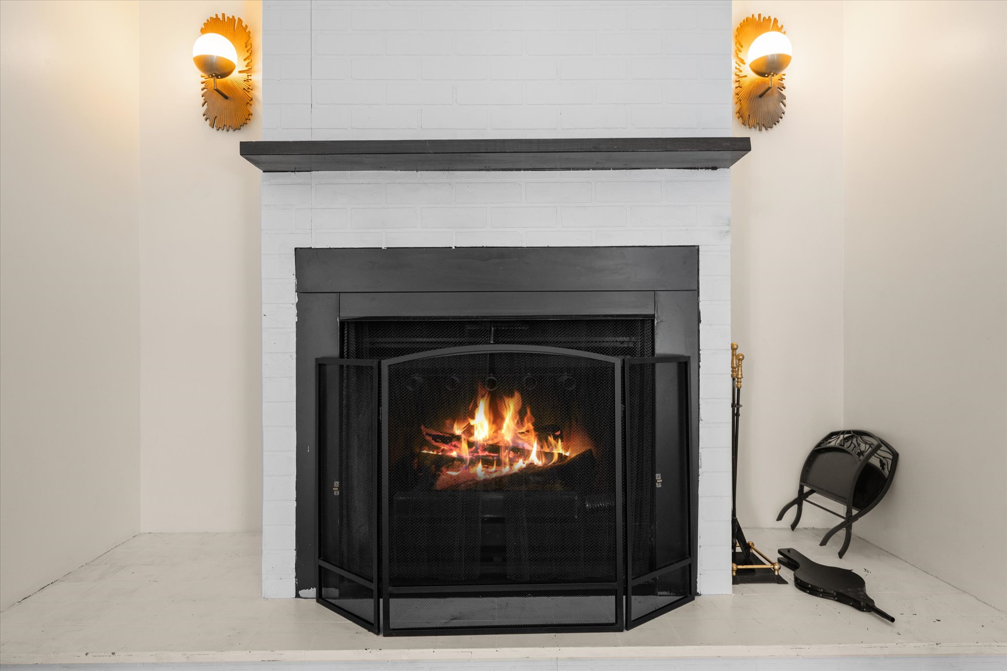 614 1st Avenue W Property Photo 11