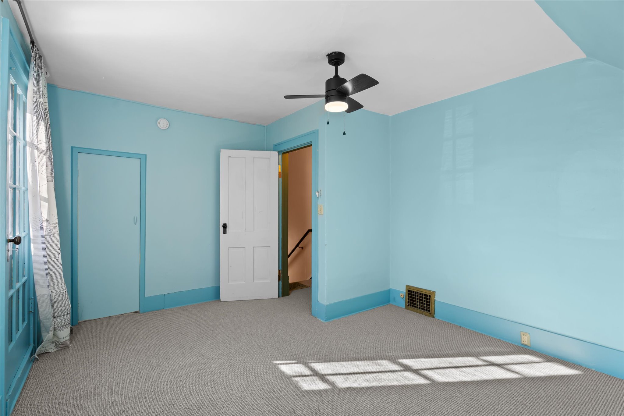 614 1st Avenue W Property Photo 19