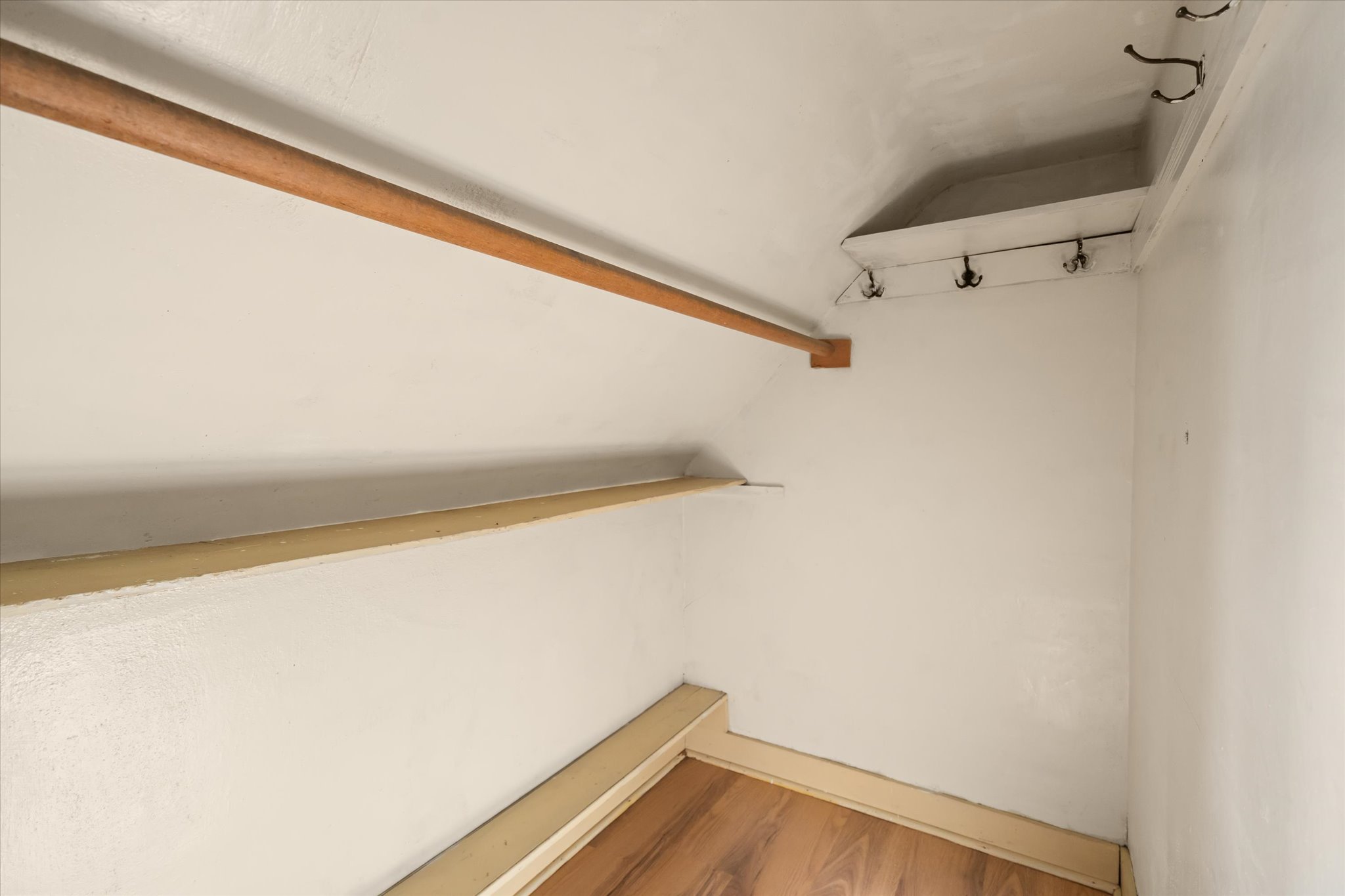 614 1st Avenue W Property Photo 21