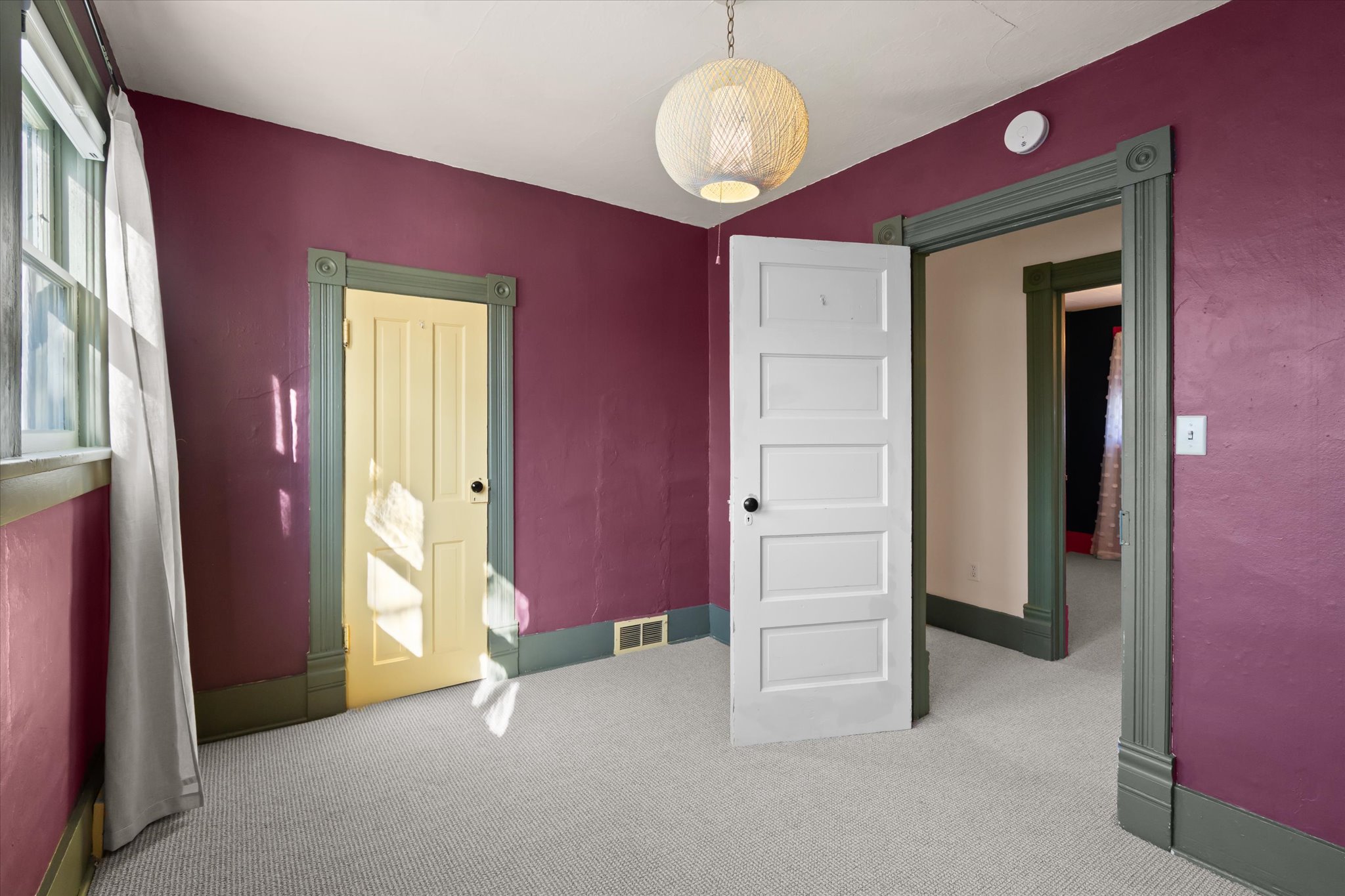 614 1st Avenue W Property Photo 22