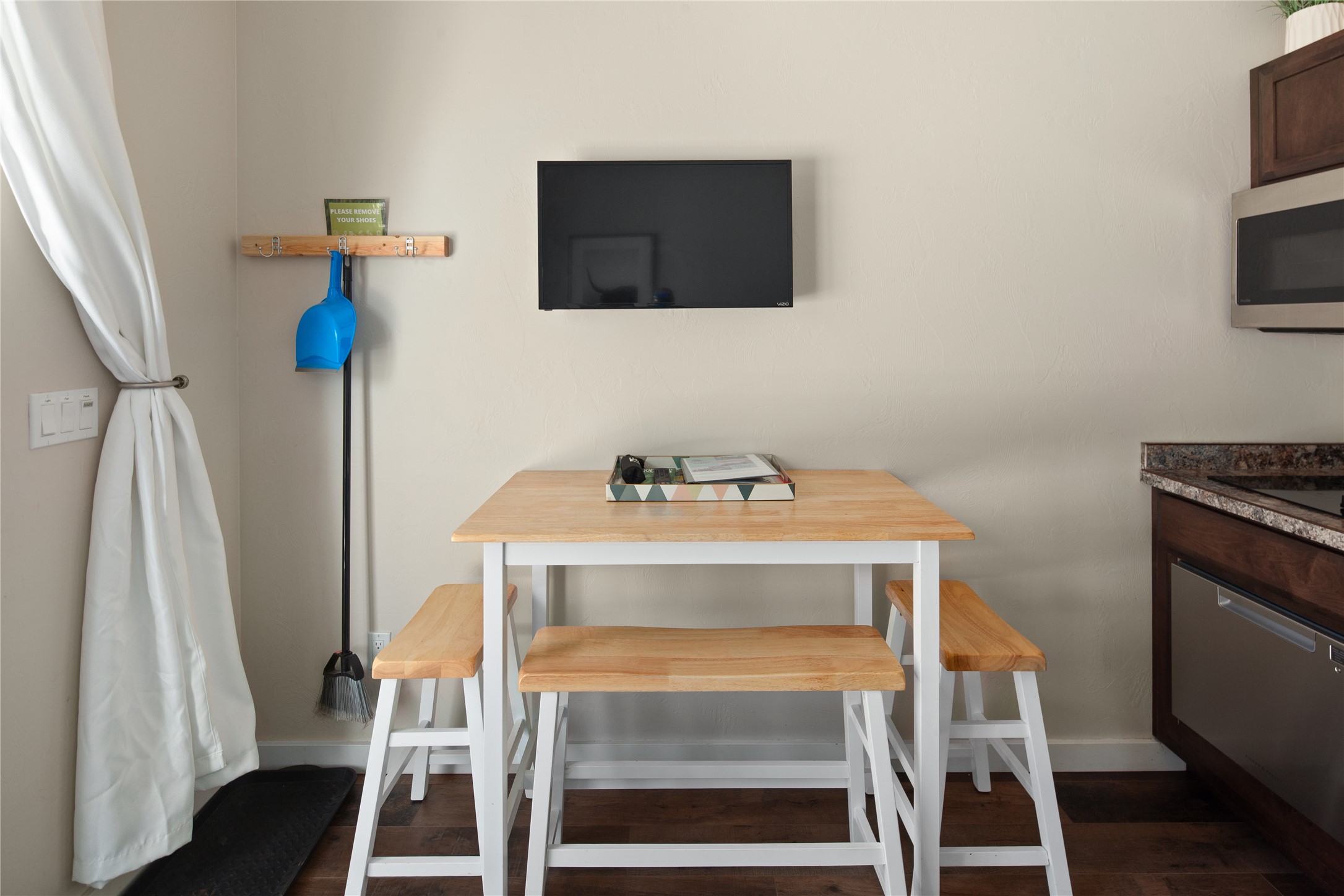 7547 Highway 2 E Property Photo 37