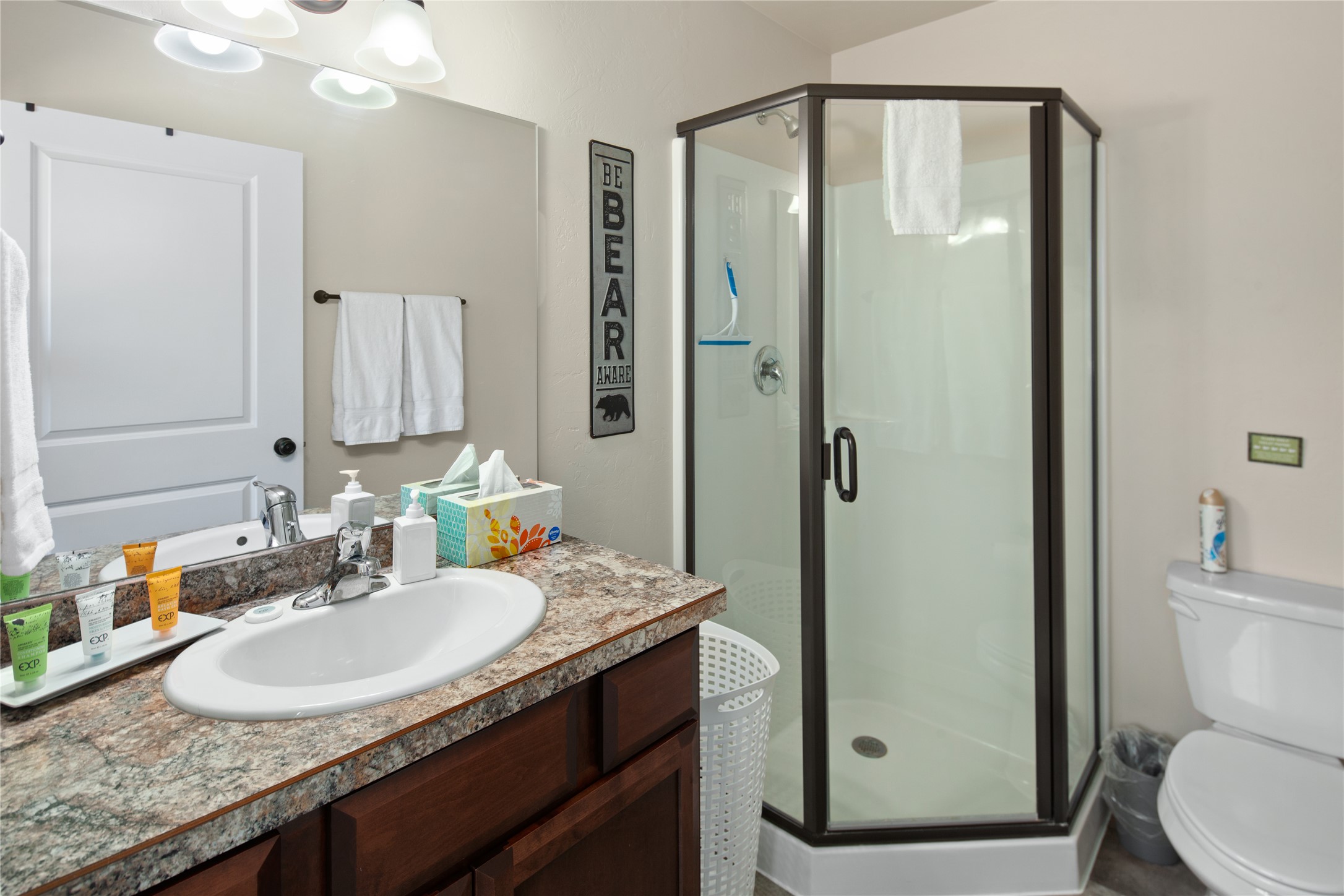 7547 Highway 2 E Property Photo 56