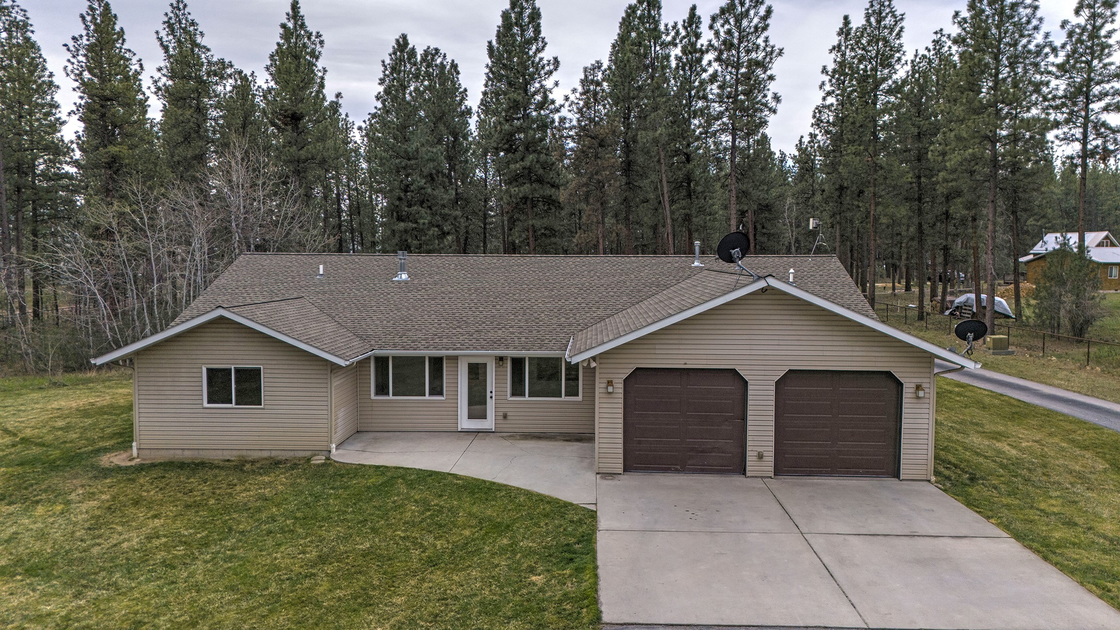 4060 Larkspur Lane Property Photo 2
