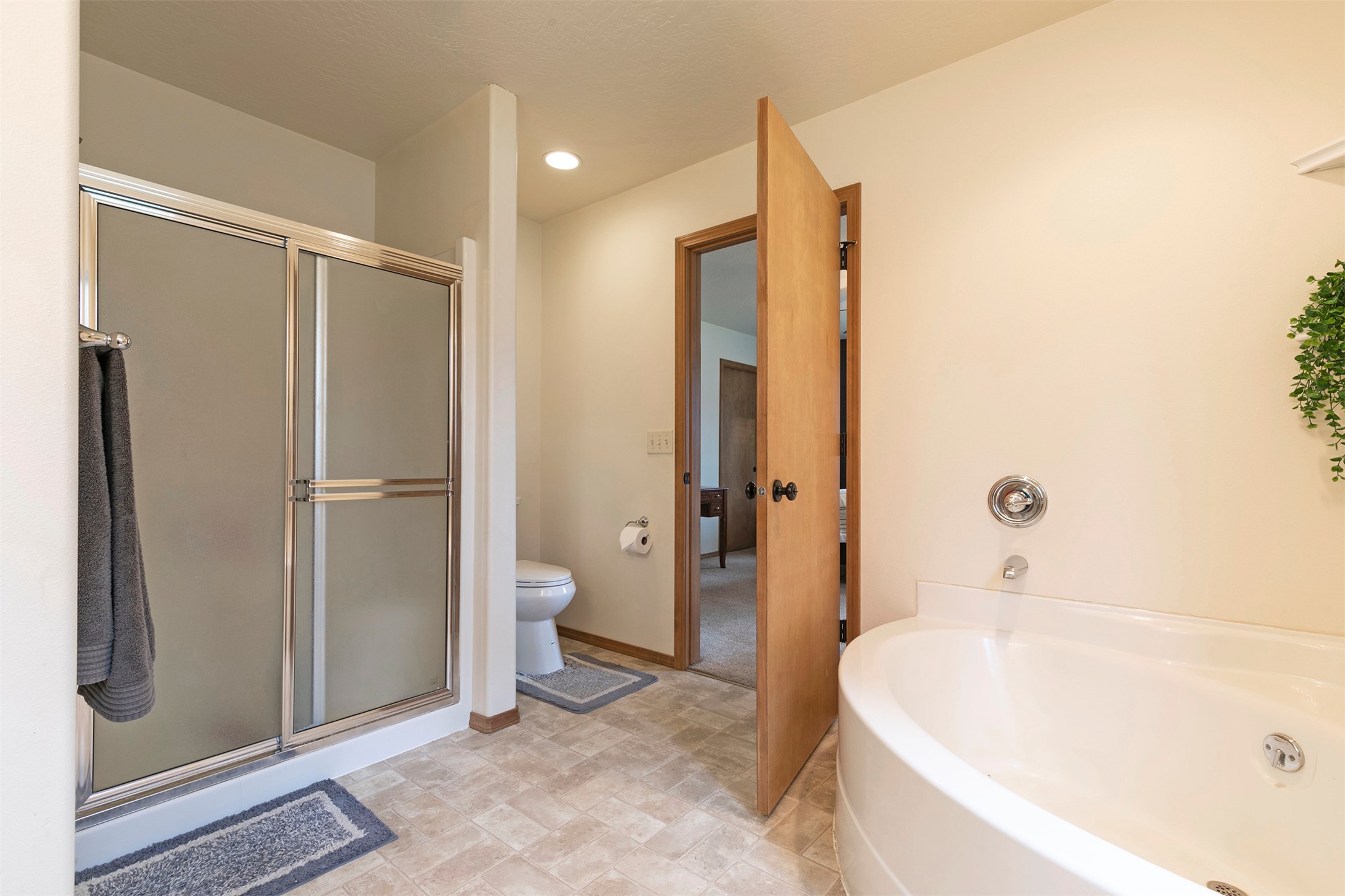 4060 Larkspur Lane Property Photo 26