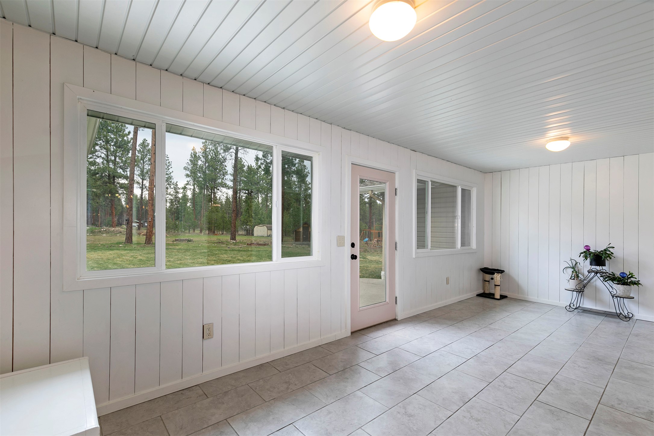 4060 Larkspur Lane Property Photo 34