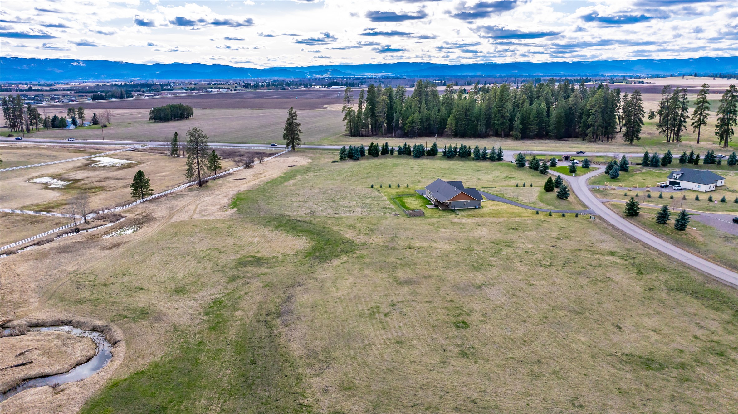 532 Sweetgrass Ranch Road Property Photo 7