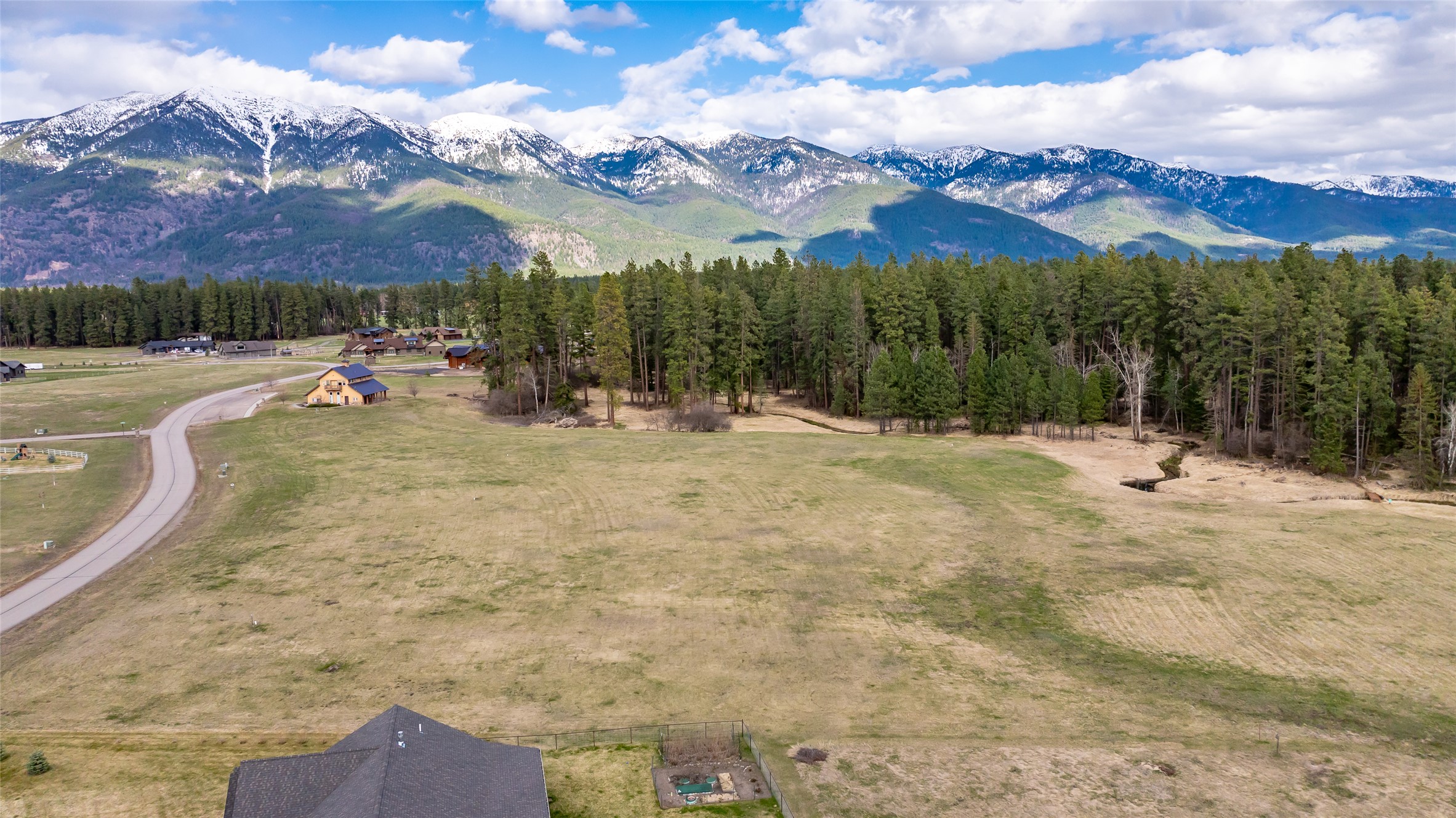 532 Sweetgrass Ranch Road Property Photo 8
