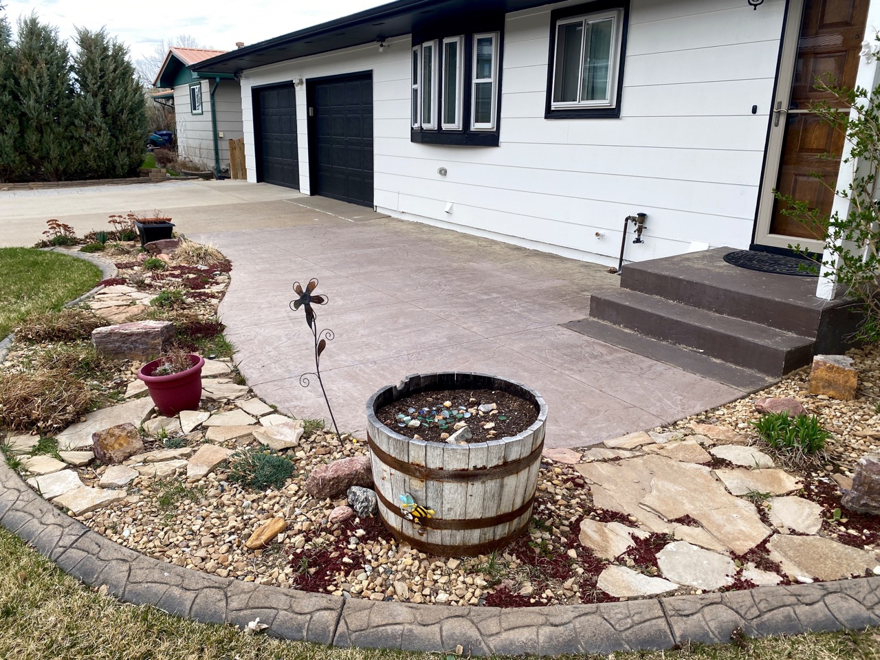 1405 2nd West Hill Drive Property Photo 3