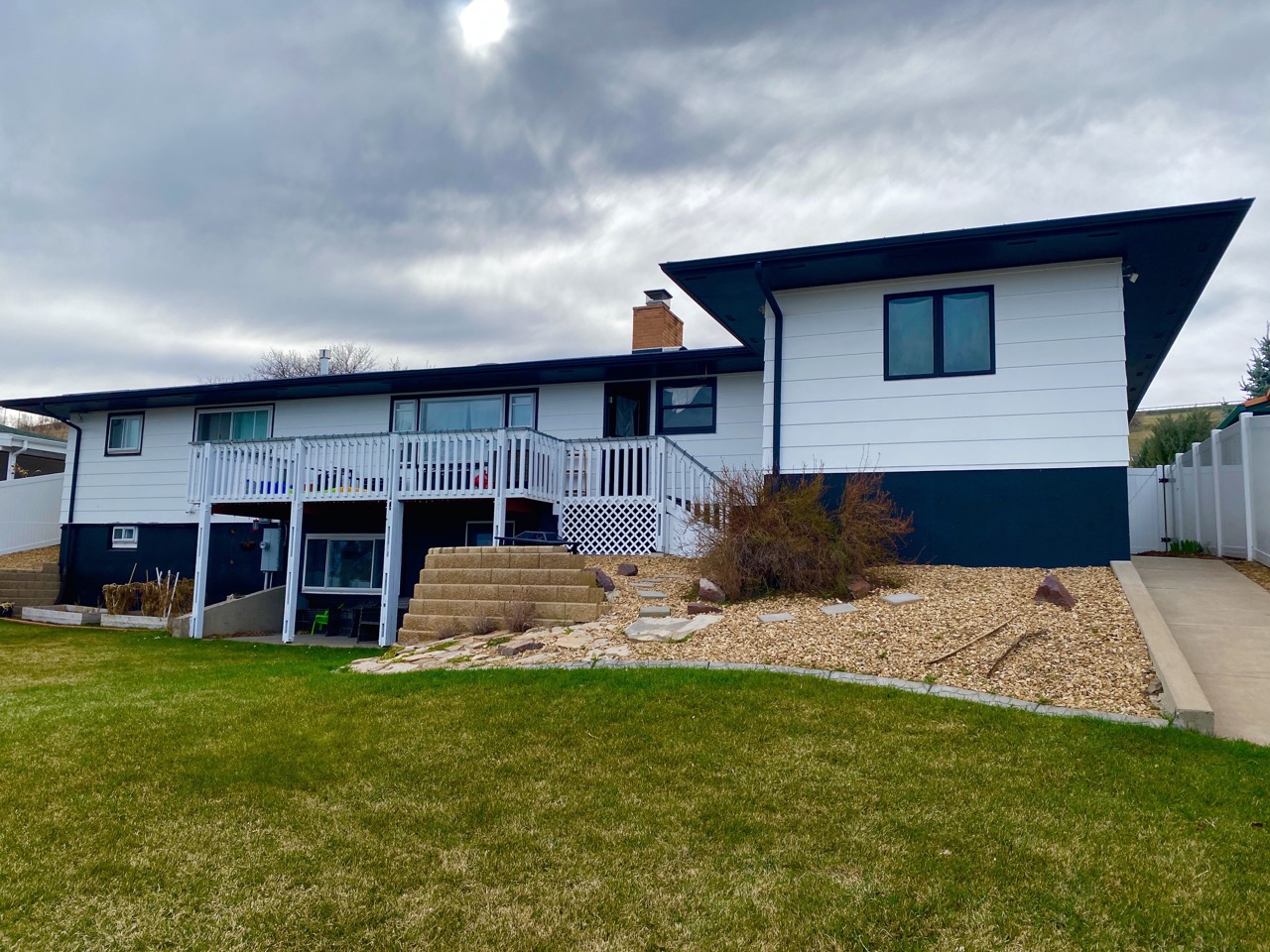 1405 2nd West Hill Drive Property Photo 5