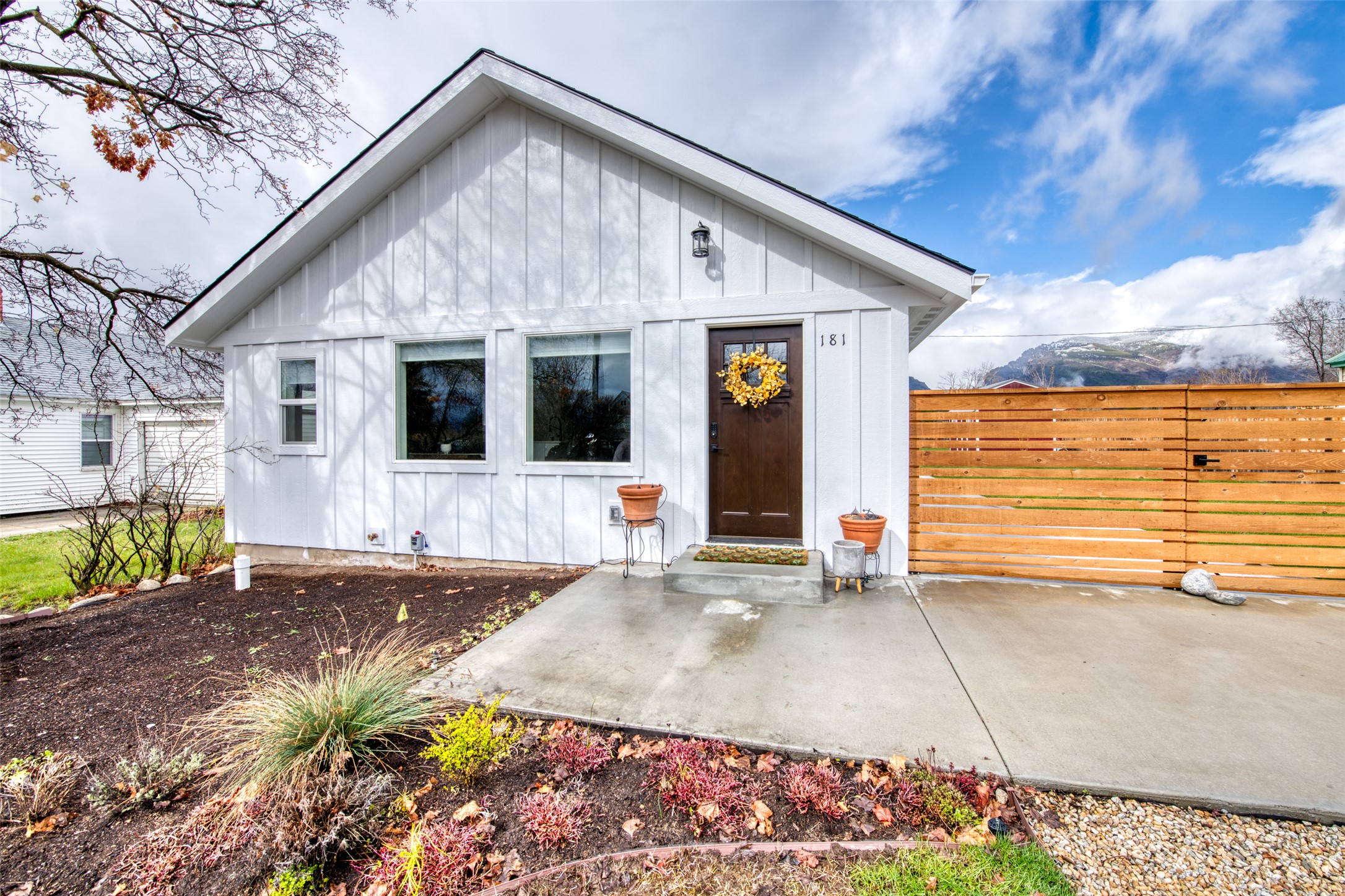 181 Ricketts Road Property Photo 1