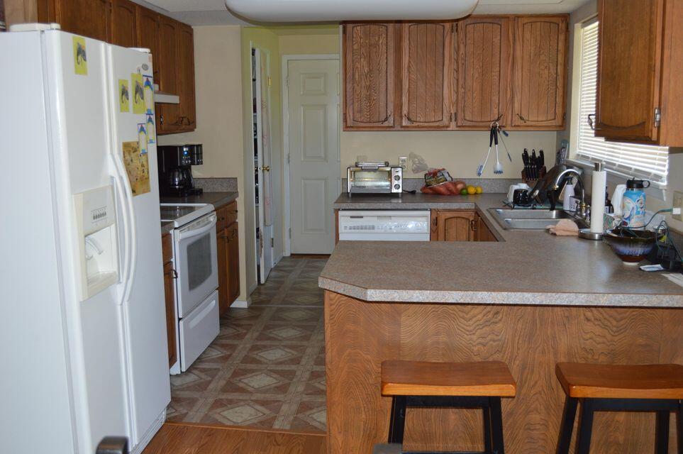 640 Denver Street Property Photo 5