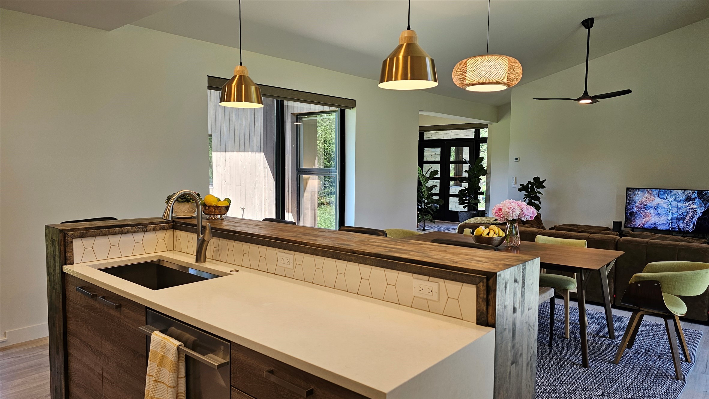 172 Meadow View Court Property Photo 7