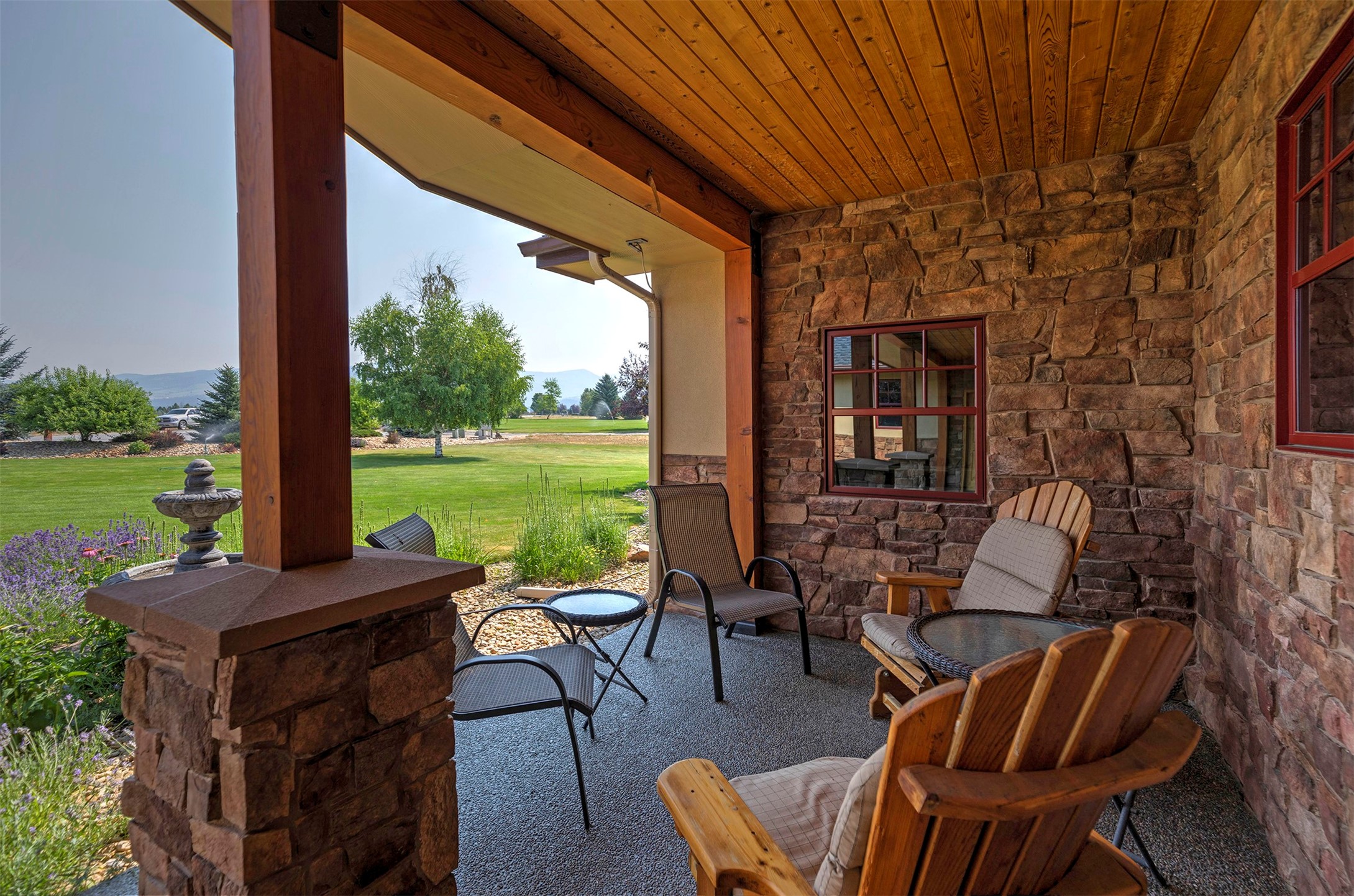 470 Salmon Way Property Photo 6