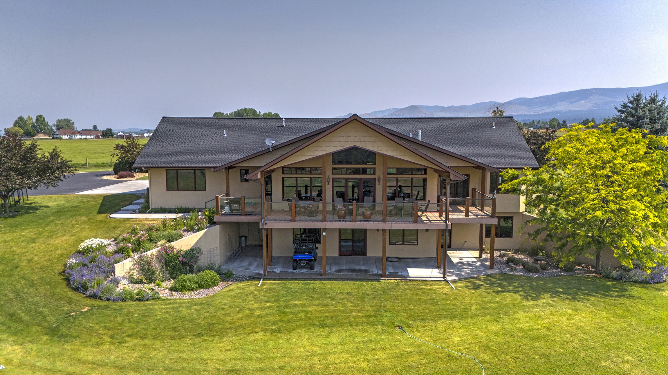 470 Salmon Way Property Photo 7