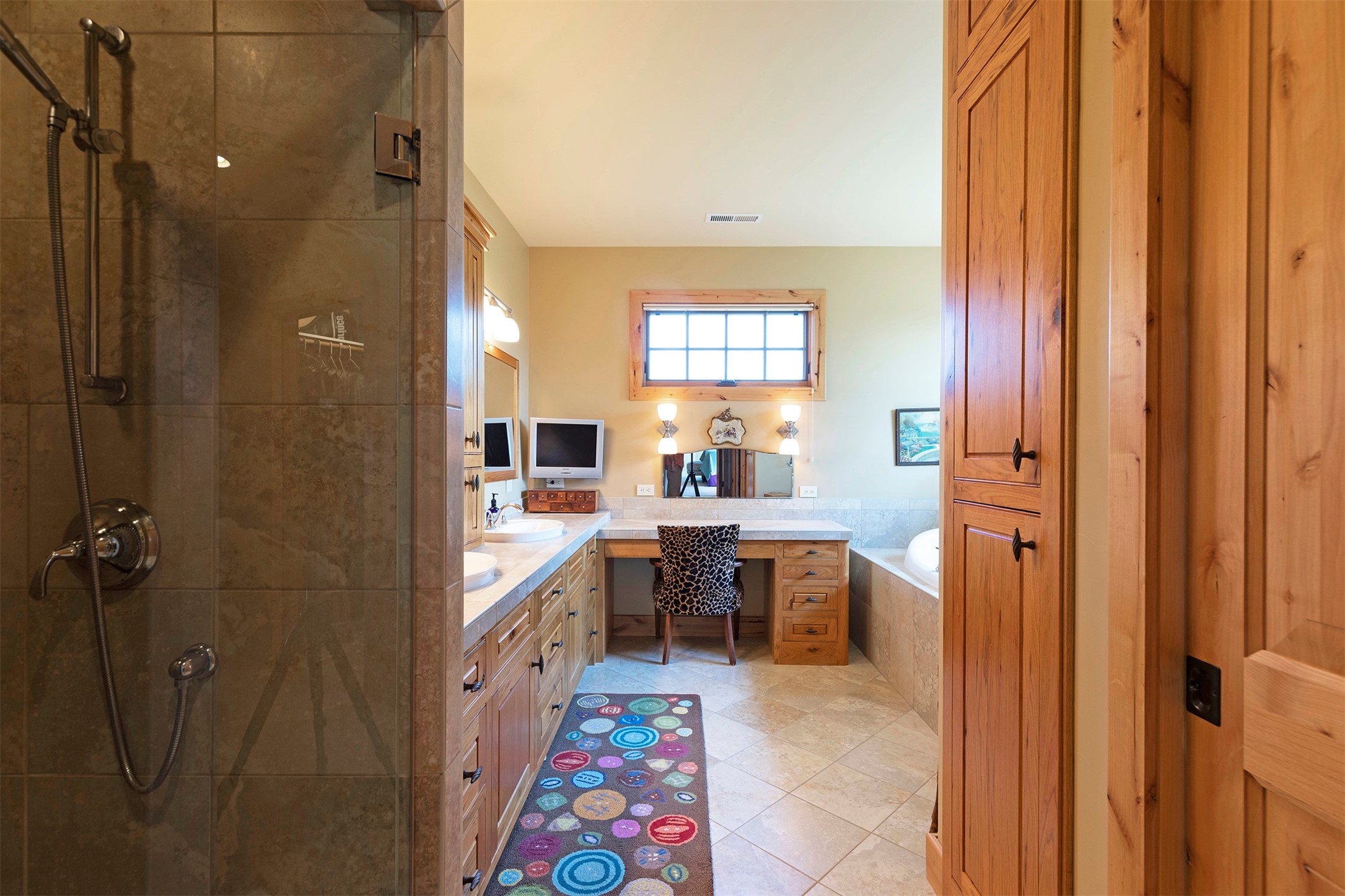 470 Salmon Way Property Photo 23