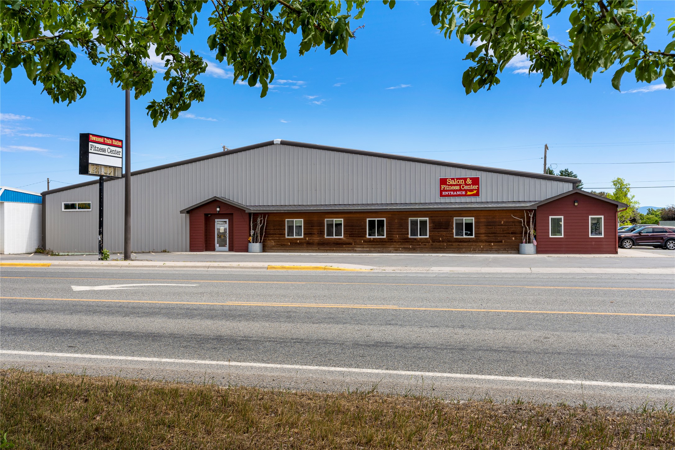 500 N Front Street Property Photo