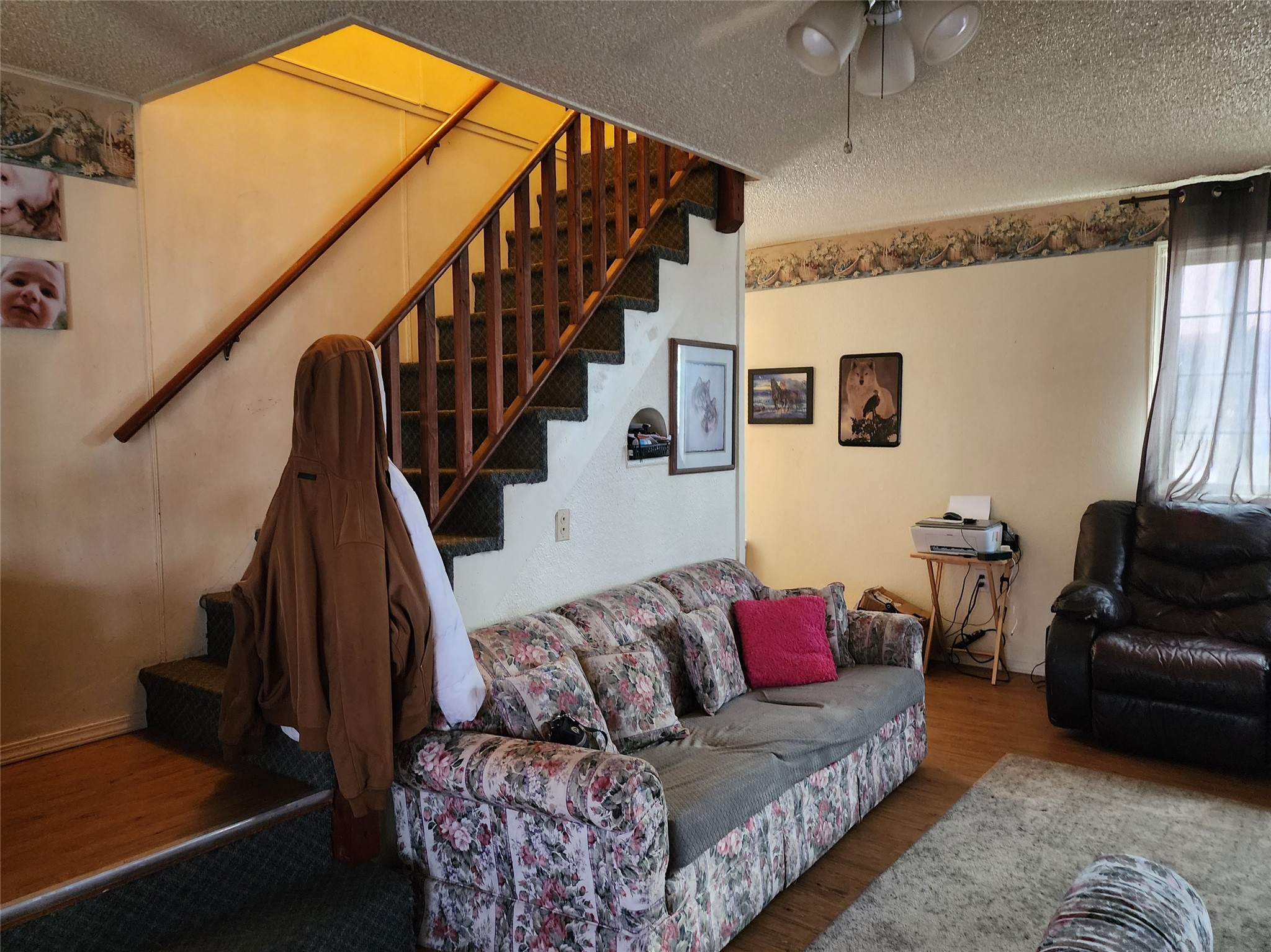 505 E 10th Street Property Photo 30
