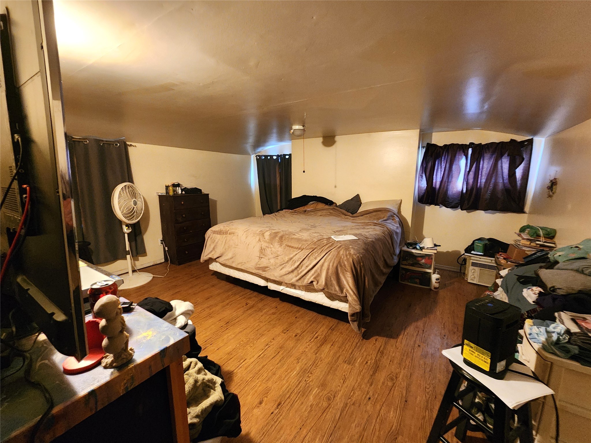 505 E 10th Street Property Photo 32