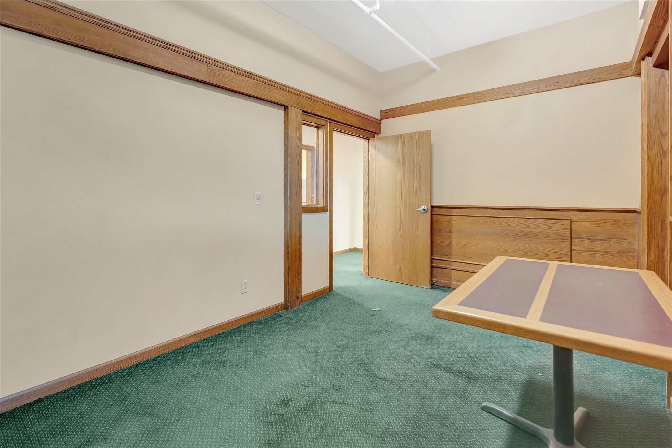 201 W Railroad Street Property Photo 44