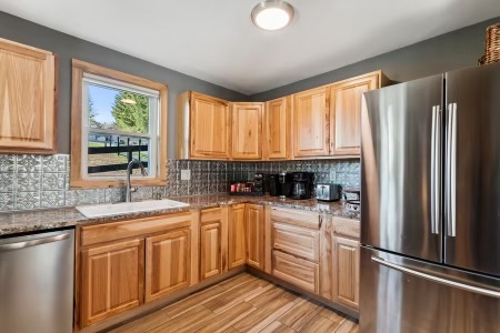 734 Swan River Road Property Photo 3